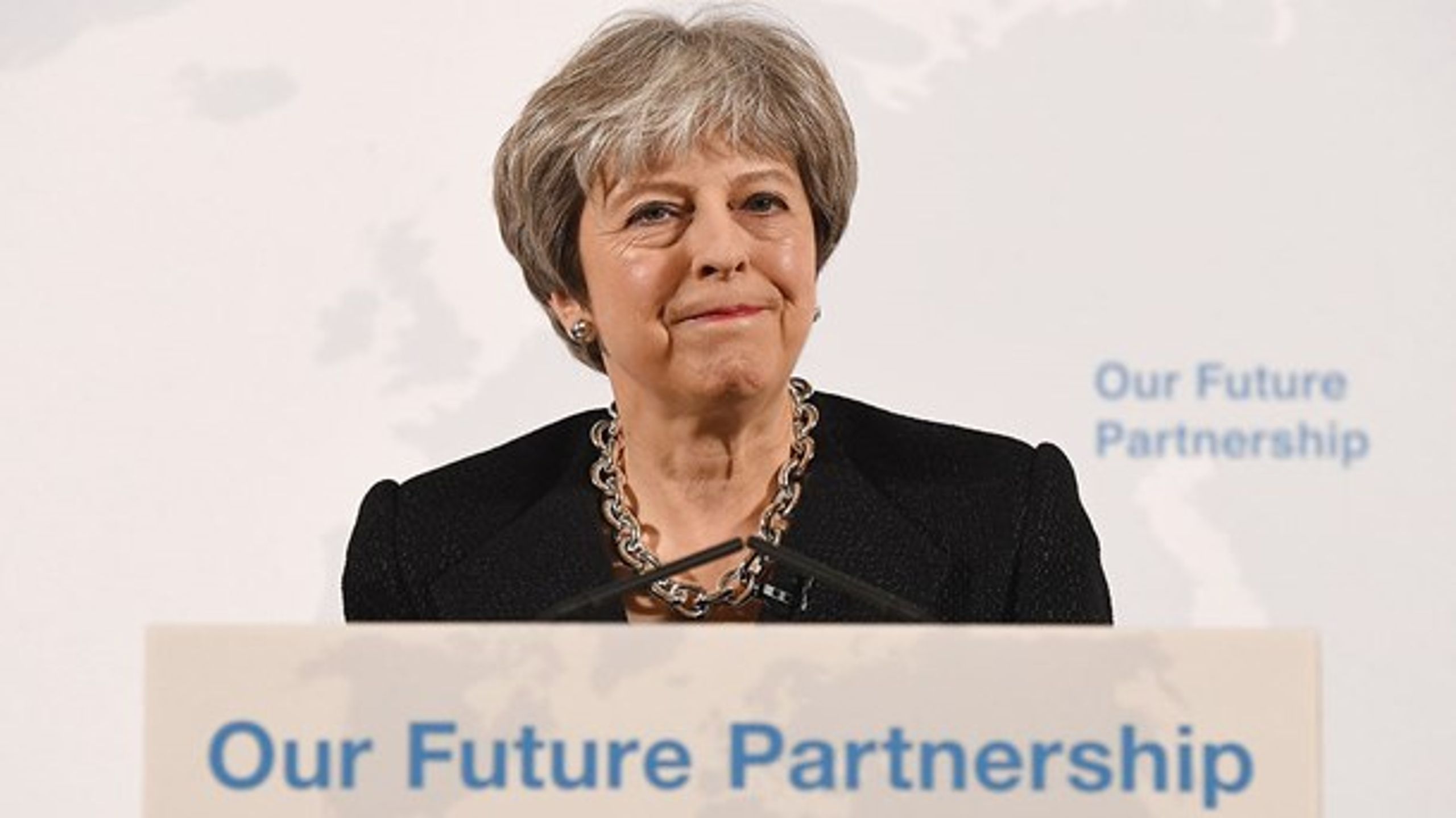 Theresa Mays ønsker om en helt unik og dyb handelsaftale med EU efter Brexit får en kold skulder i Bruxelles.