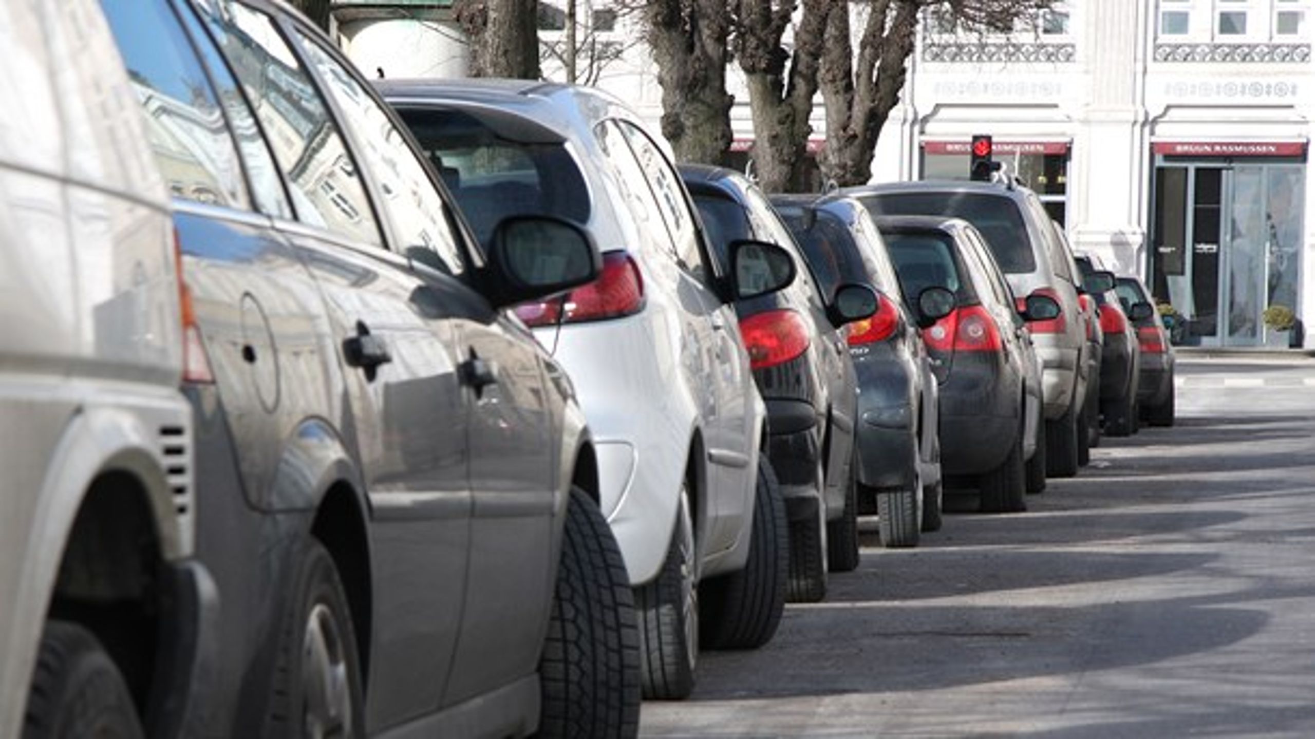 Fremover vil staten snuppe en endnu større del af kommunernes indtægter fra parkering.