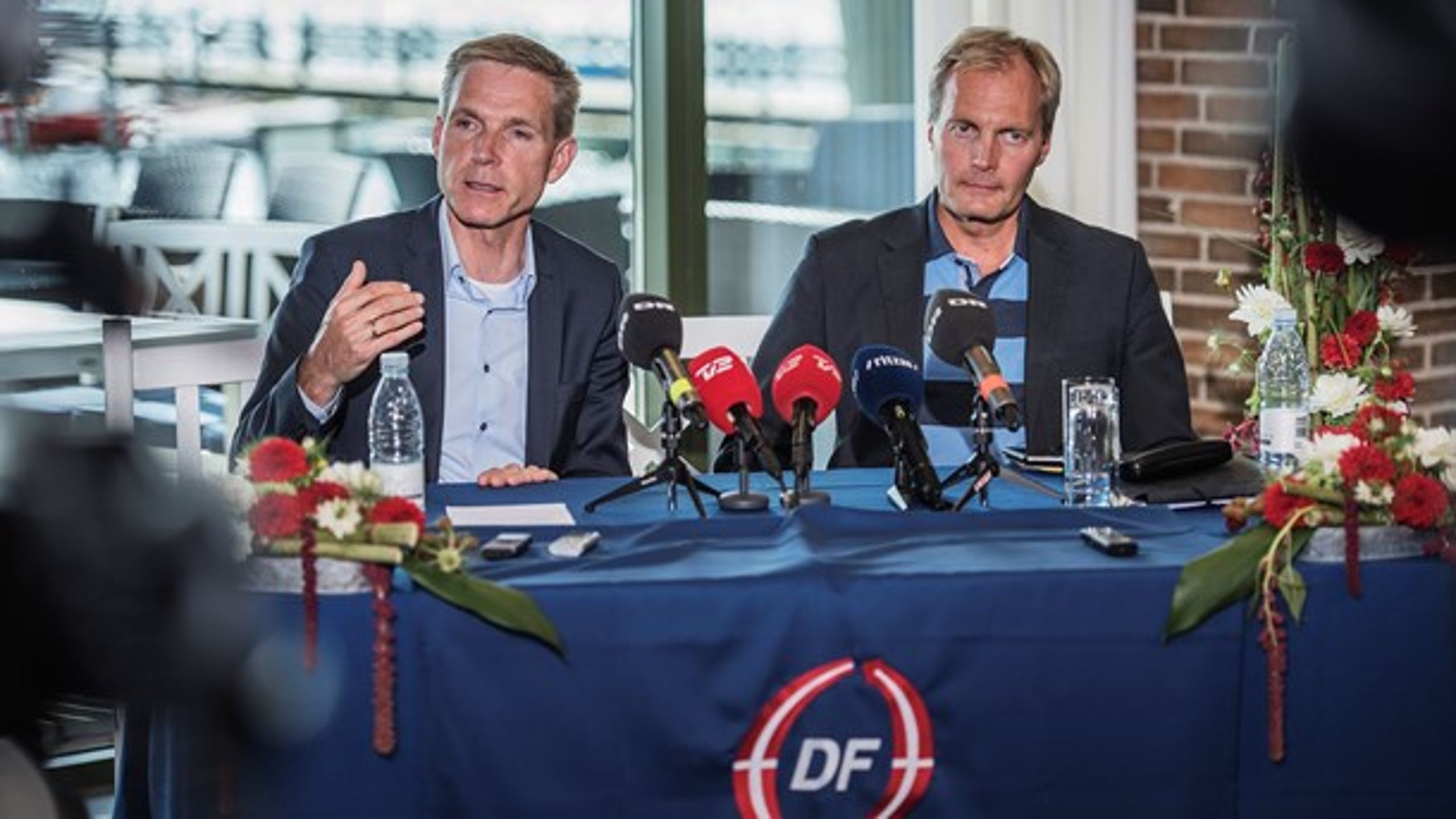DF er i øjeblikket mere populære blandt arbejderne end Socialdemokratiet. Det glæder Kristian Thulesen Dahl, som dog ikke skal bruge 1. maj på at holde ølkassetaler.