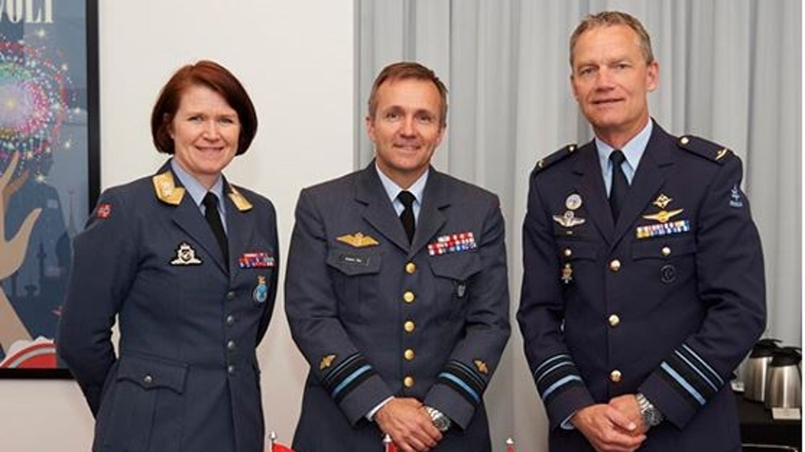Generalmajor Tonje Skinnarland (chef for Norges Luftforsvar), generalmajor Anders Rex (chef for Flyverstaben) og generalløjtnant Dennis Luyt (chef for det hollandske Flyvevåben).