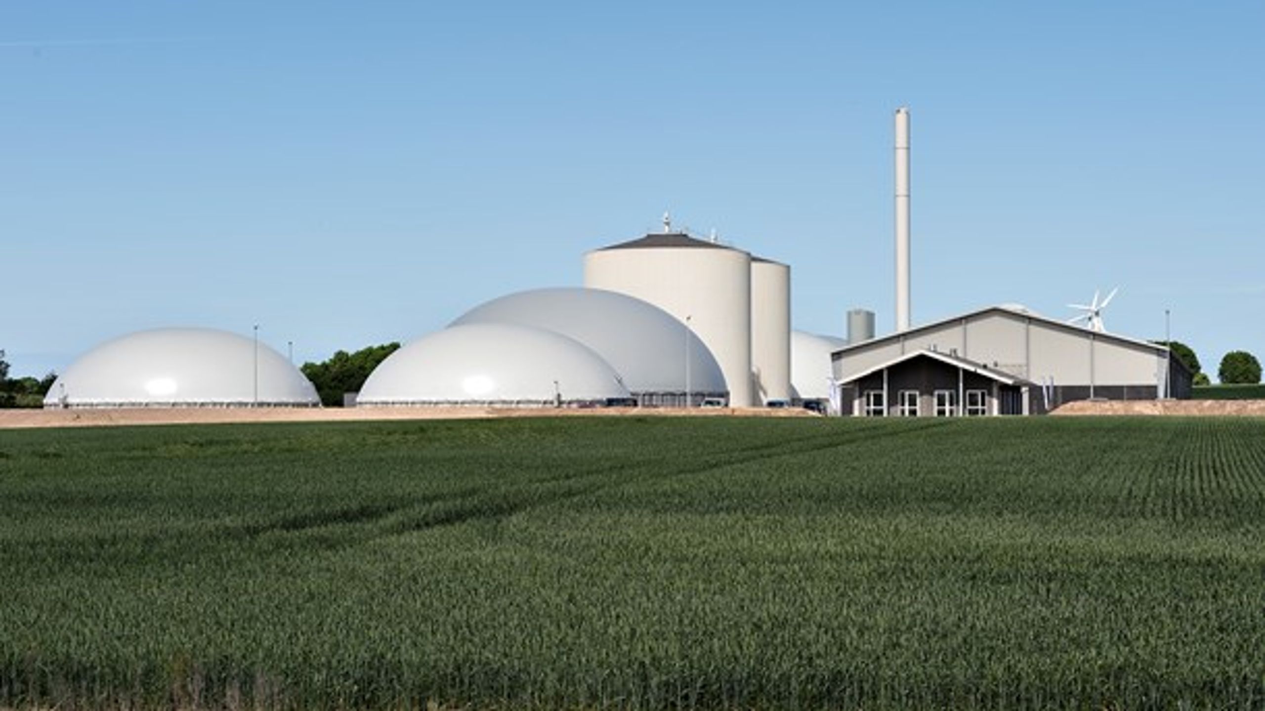 De danske landmænd leverer hvert år cirka fire millioner ton husdyrgødning til de fælles biogasanlæg.