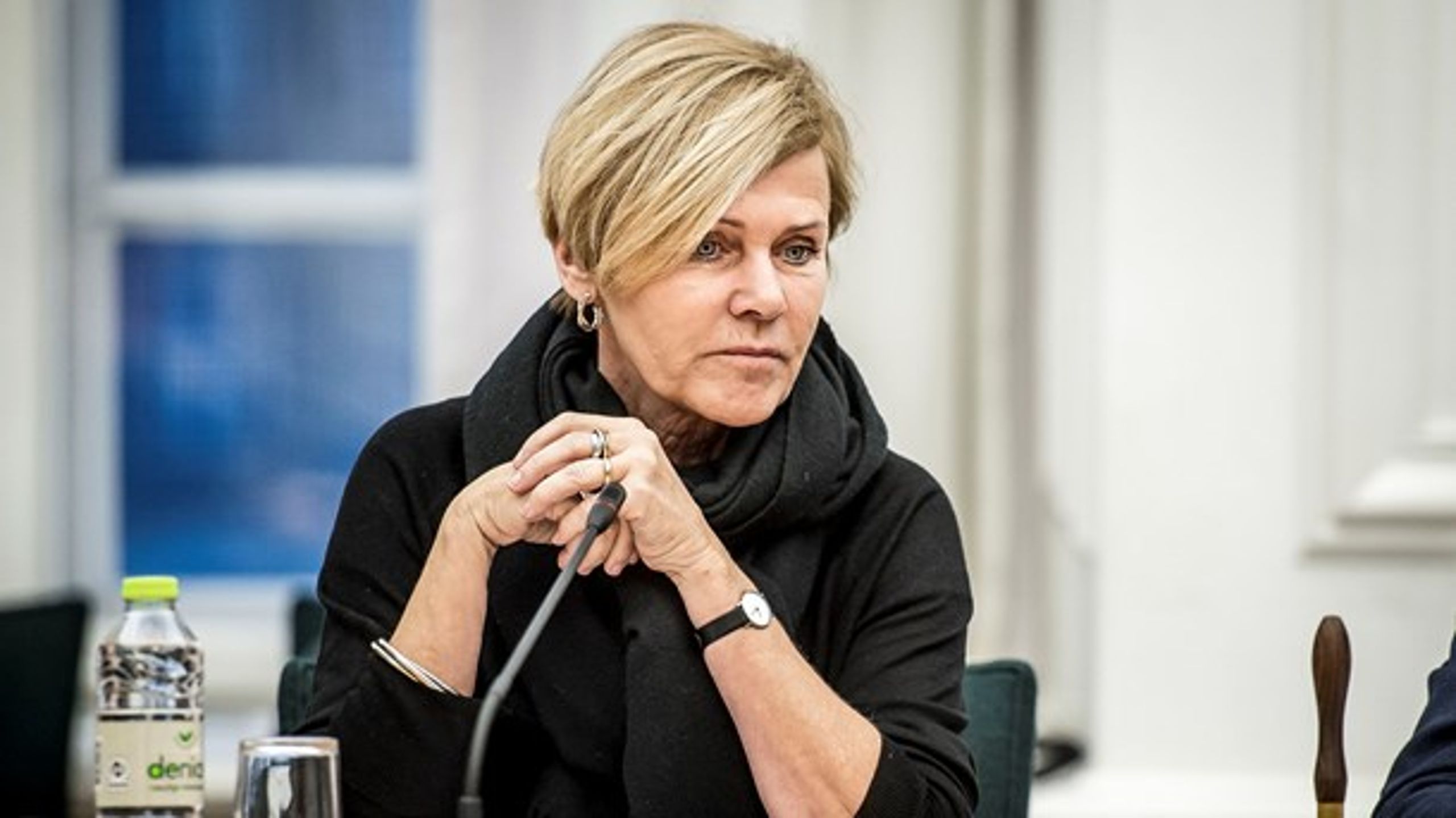 Minister for fiskeri, ligestilling og nordisk samarbejde Eva Kjer Hansen (V) bliver regeringens officielle repræsentant til VM i stedet for kulturminister Mette Bock (LA).