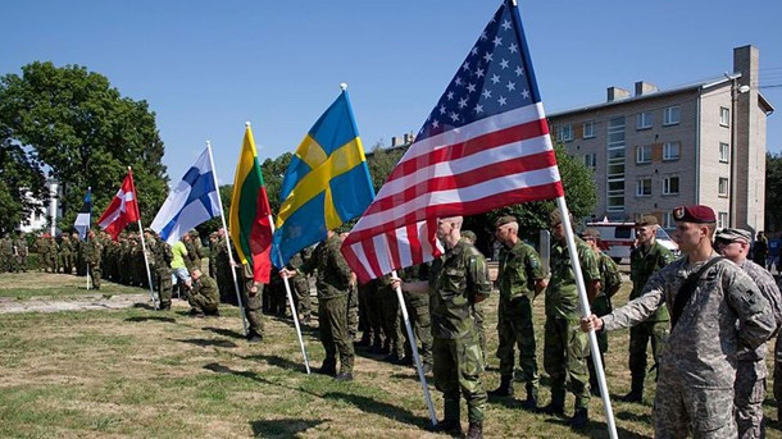 Den enøjede amerikanske vægtlægning af Nato-landenes investeringer, målt i BNP, i militært forsvar er selvfølgelig håbløs
endimensionel, skriver militærforsker Jens Ringsmose.