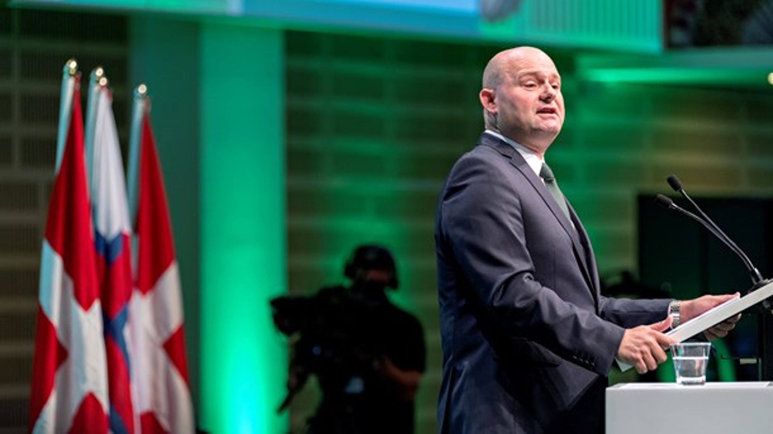 Konservatives formand, Søren Pape Poulsen, mener, at en artikel i Berlingske for nylig kan have skabt tvivl om partiets grønne profil.