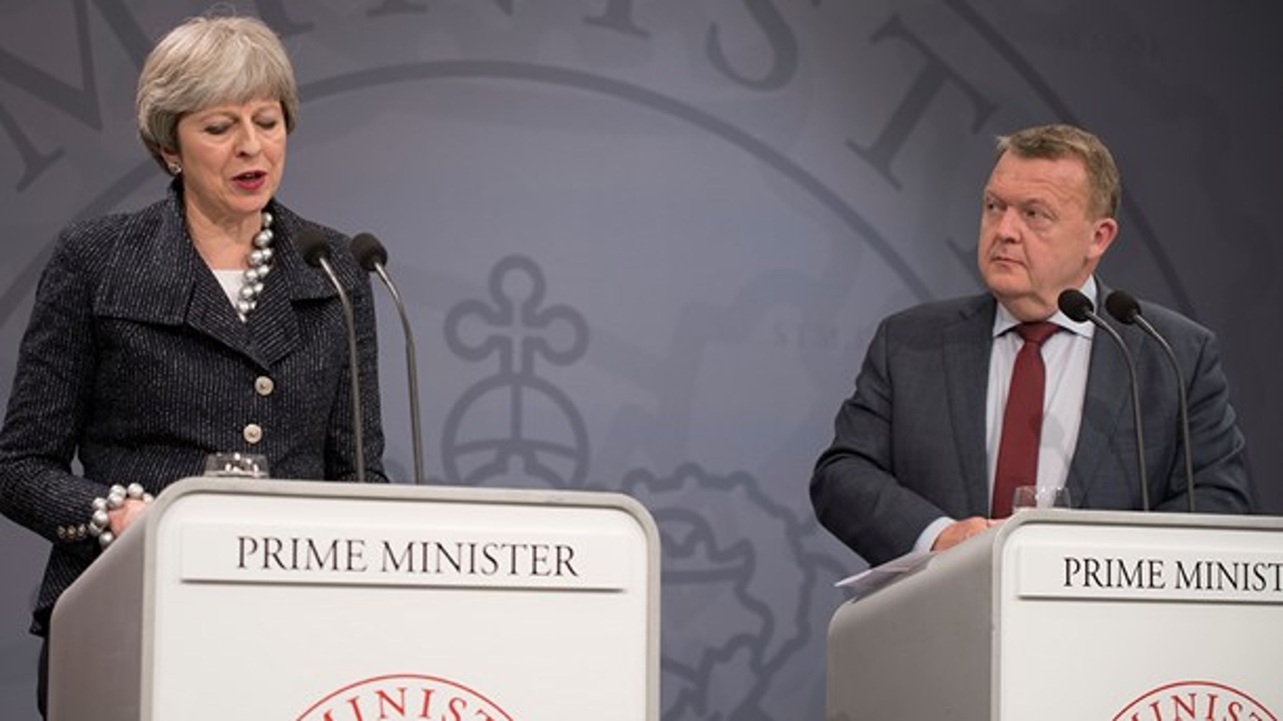 Lars Løkke Rasmussen behøver tilsyneladende ikke spørge Storbritanniens premierminister, Theresa May, til råds om en fremtid uden for EU. Ifølge en ny måling er danskernes støtte til en folkeafstemning om EU-udtræden faldende.