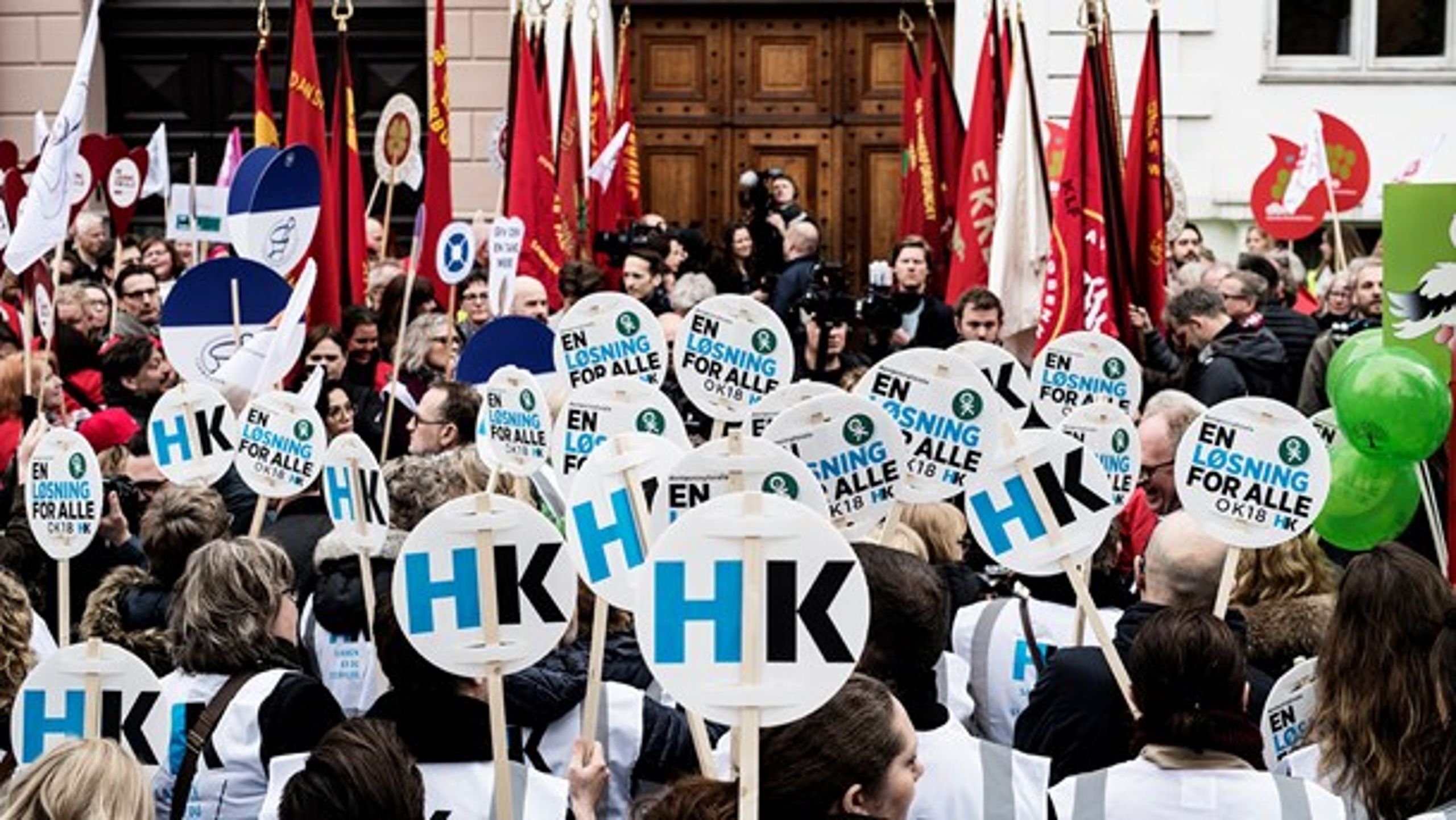 Demonstration foran Forligsinstitutionen, da OK18 blev forhandlet i foråret. (arkivfoto)