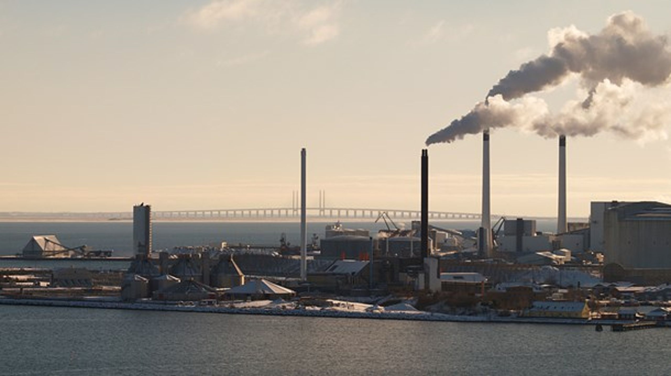 Der er brug for en løsning på den unfair fordeling af udgifterne mellem el- og varmeforbrugere, mener Dansk Fjernvarme.