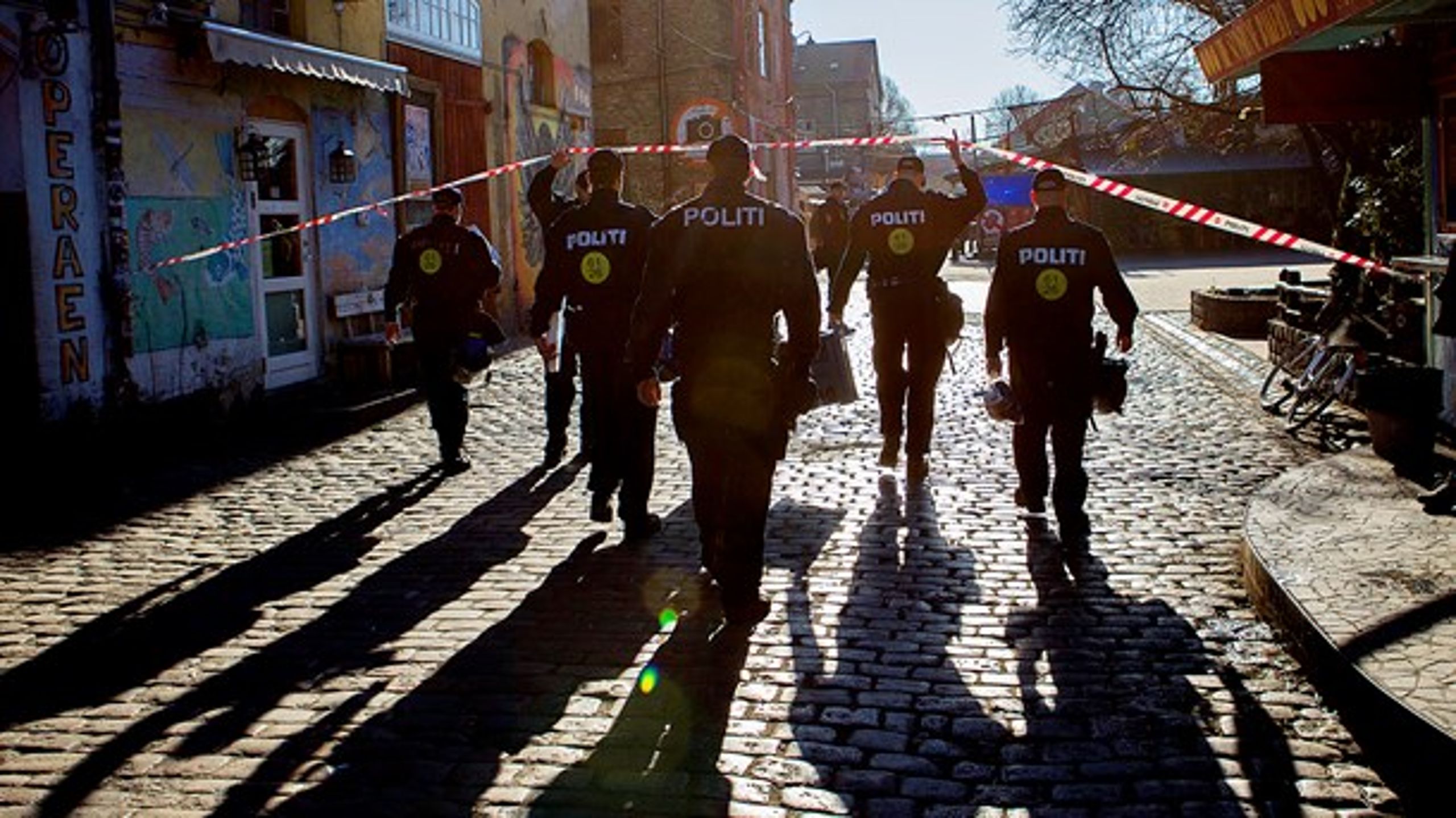 Er kriminaliteten i Danmark reelt faldende – eller har mange borgere snarere opgivet at få politiet til at rykke ud? Det&nbsp;er Politiforbundet og Rigspolitiet ikke helt enige om.&nbsp;<br>