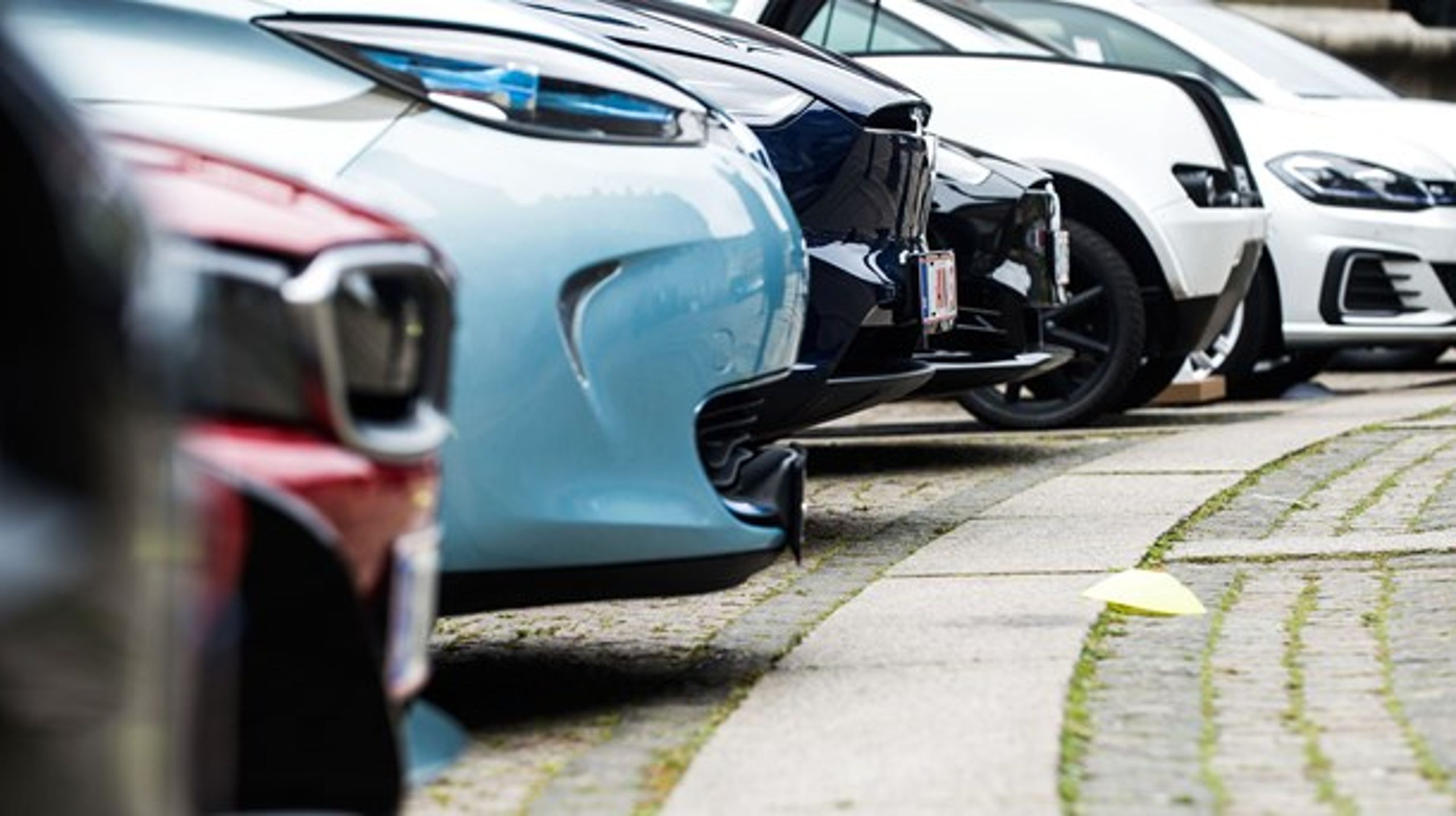I 2030 skal biler produceret i EU udlede 37,5 procent mindre CO2 end niveauet i 2021.