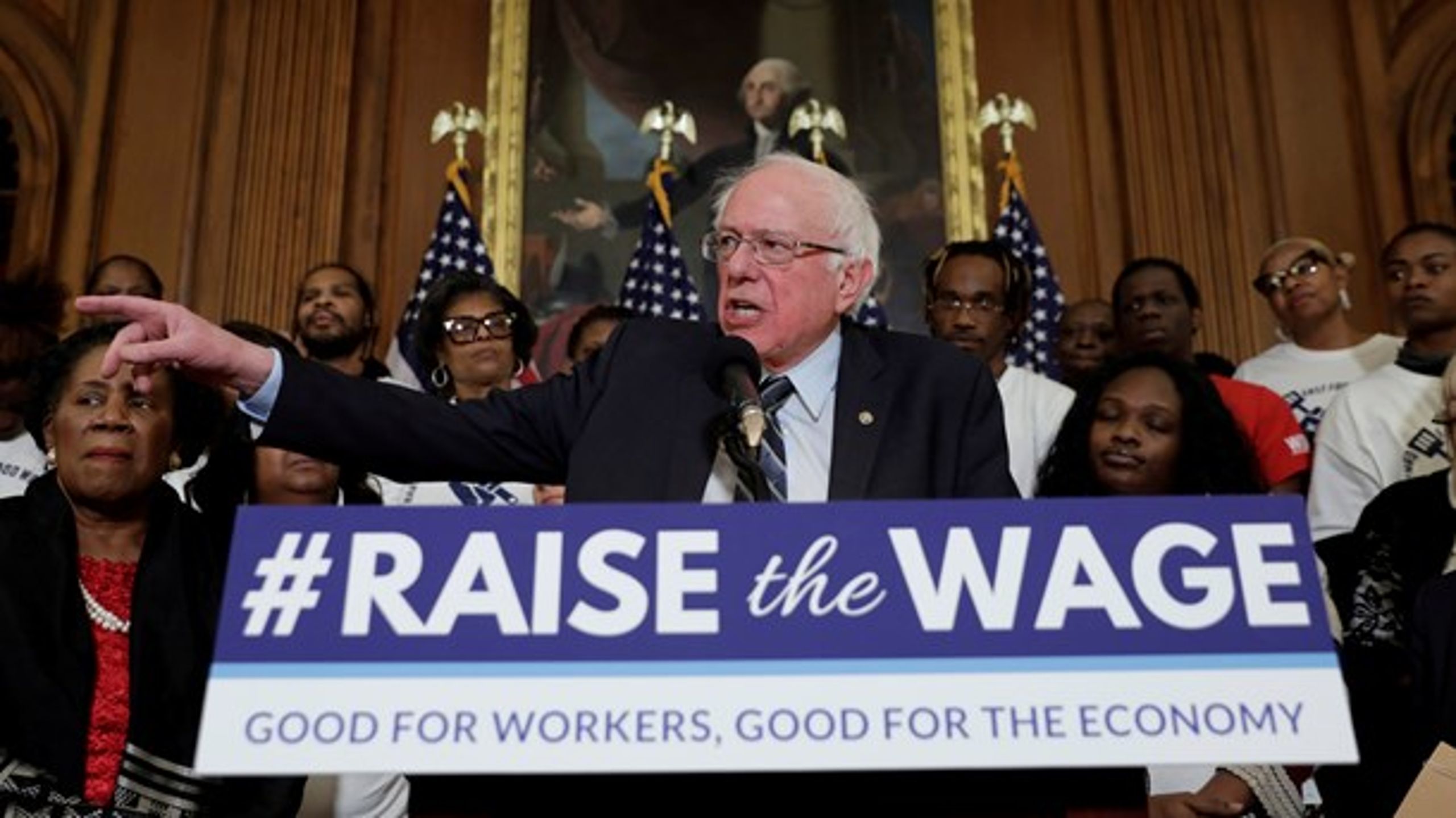 Den amerikanske senator Bernie Sanders går til valg på blandt andet en mindsteløn på 15 dollars.