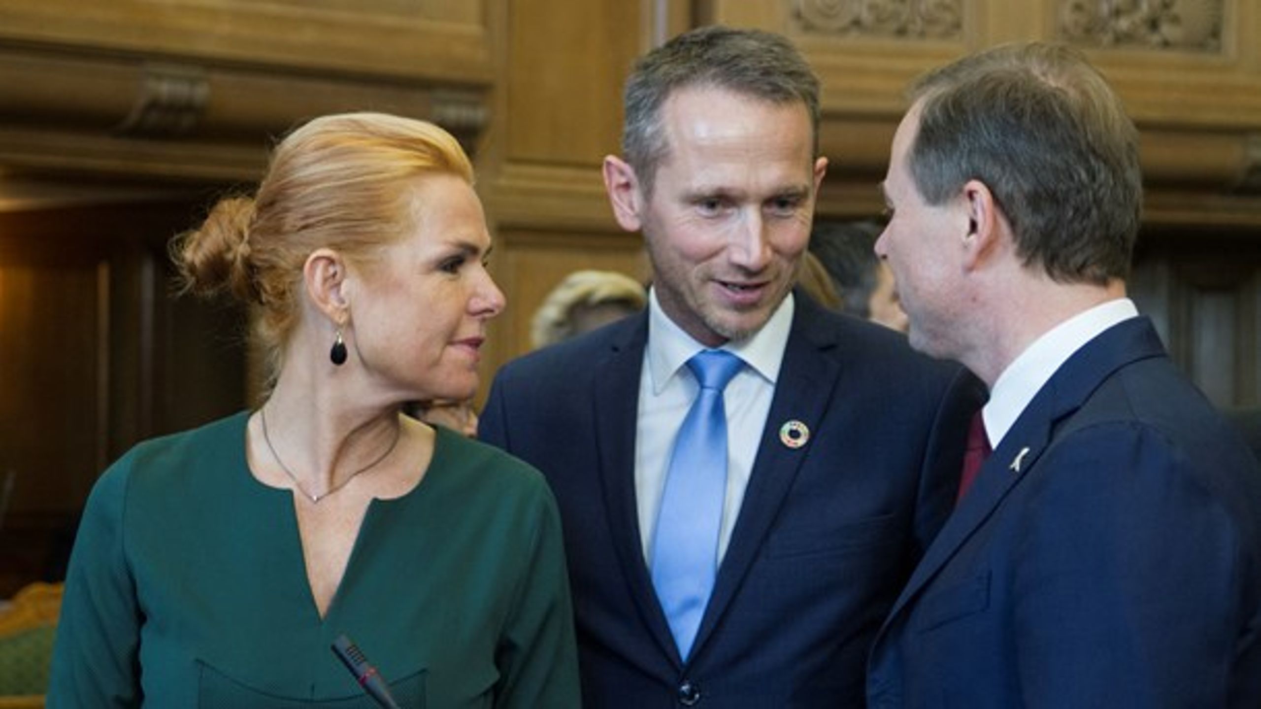 Udlændinge- og integrationsminister Inger Støjberg (V) og finansminister Kristian Jensen (V) er nogle af de V-profiler, der har modtaget de hemmeligholdte pengedonationer.