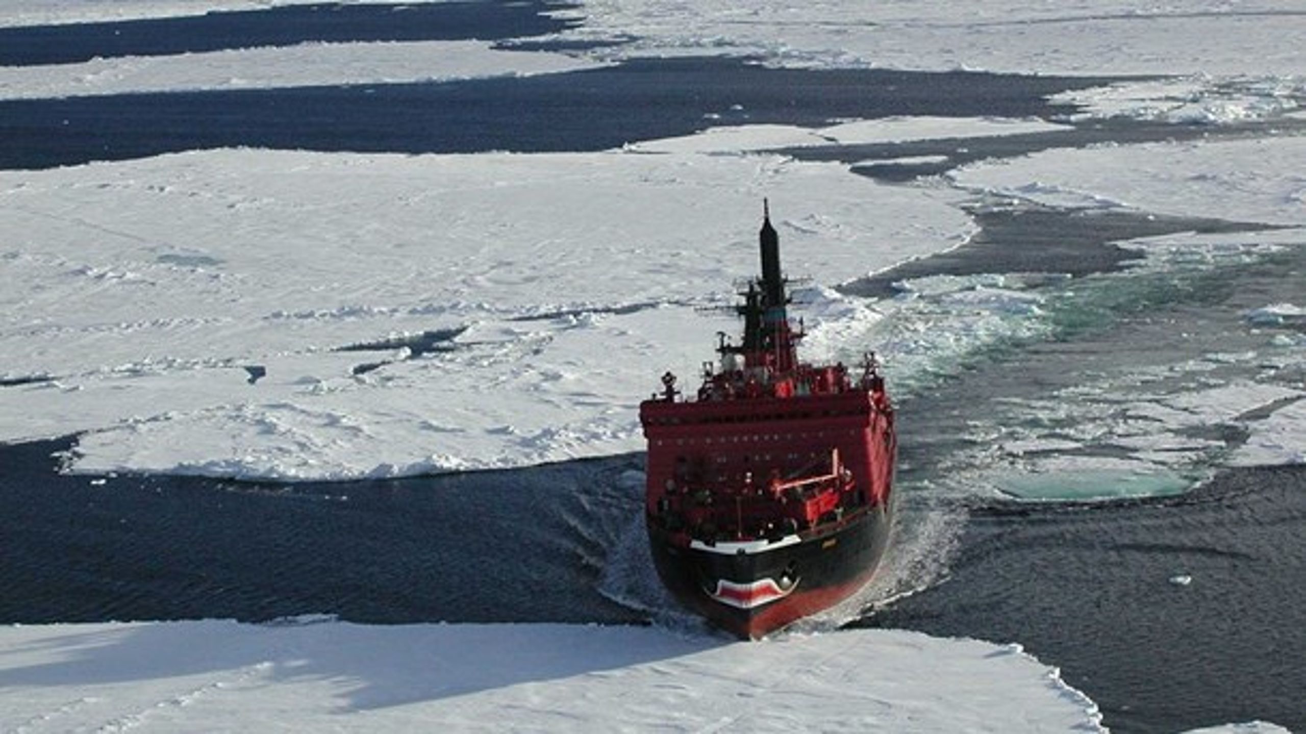 Russisk isbryder i Nordøstpassagen.