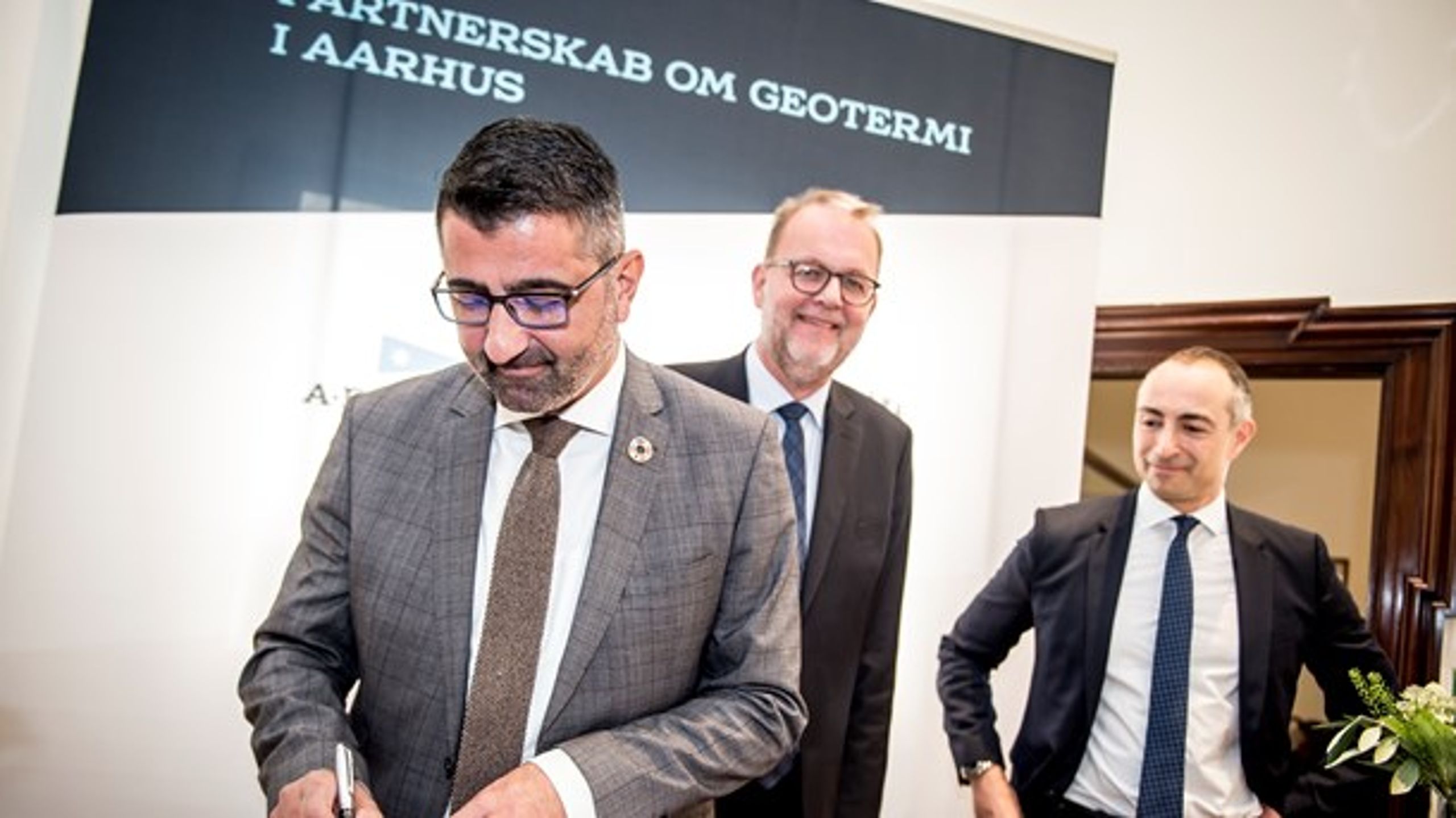 Aarhus forhandler med A.P. Møller Holding om en mulig leverance af geotermisk energi til fjernvarmen.