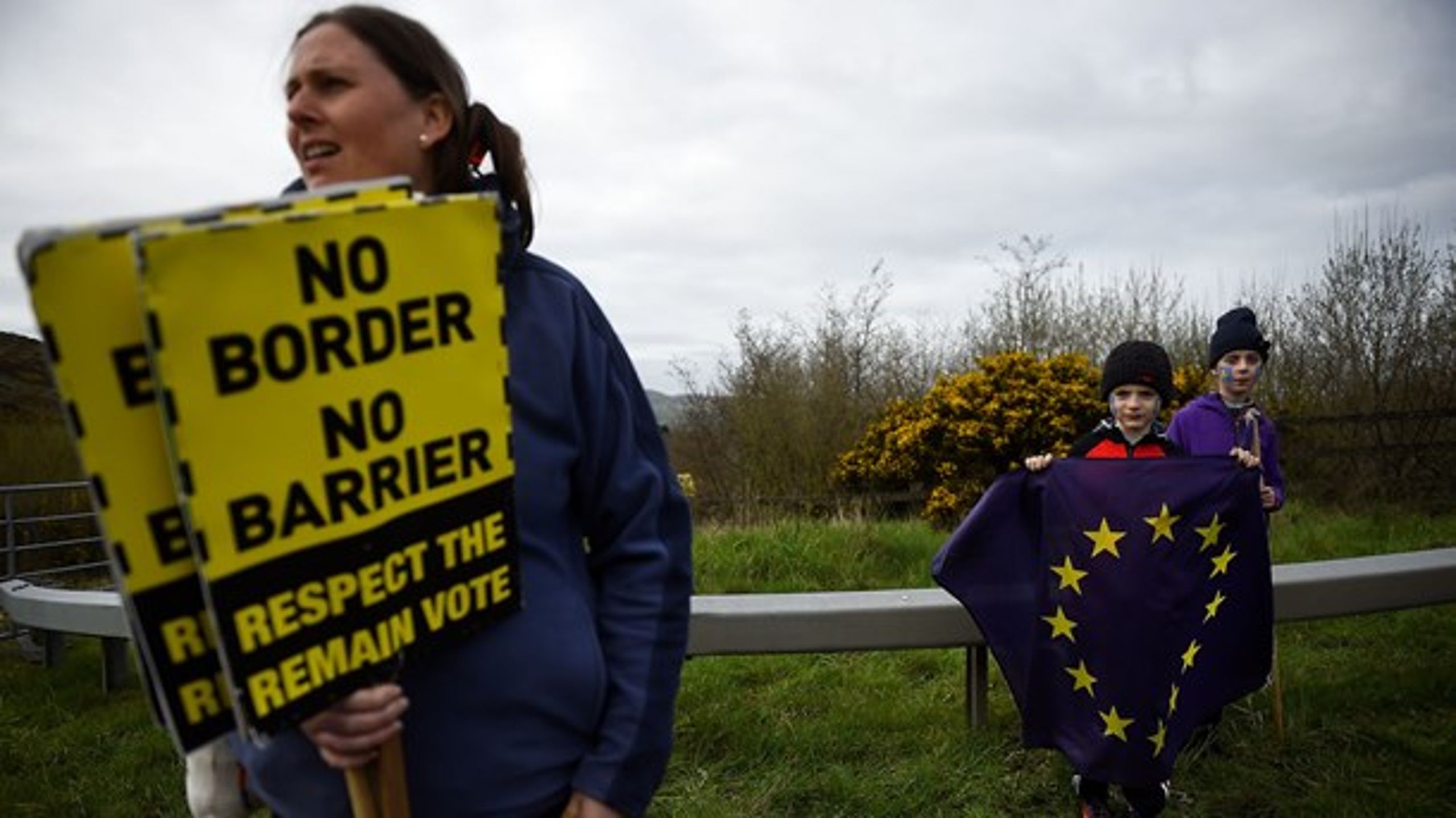 Spørgsmålet om, hvad der skal ske på grænsen mellem Irland og Nordirland, når briterne forlader EU, bliver stadig mere presserende.