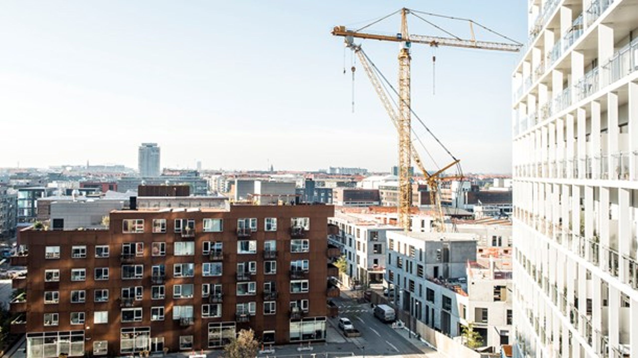 I København har man aktivt forsøgt at begrænse antallet af billige boliger ved at lave regler for nybyggeri, der gør, at der reelt ikke bygges små, billige lejligheder, skriver Ask Svejstrup fra SAND.