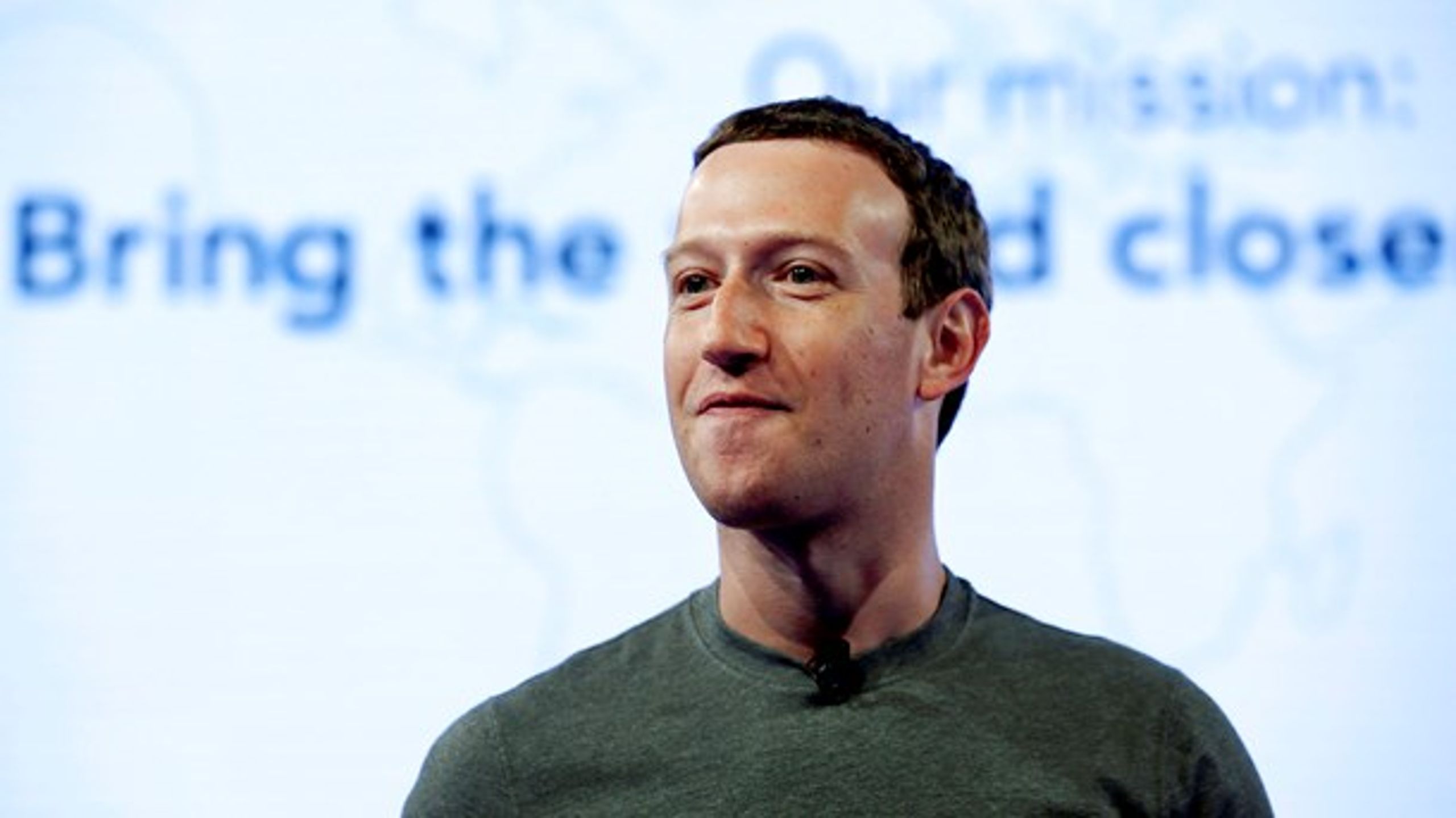 CEO for Facebook Mark Zuckerberg efterspurgte for nylig regulering af branchen på fire områder, herunder valgkampe.