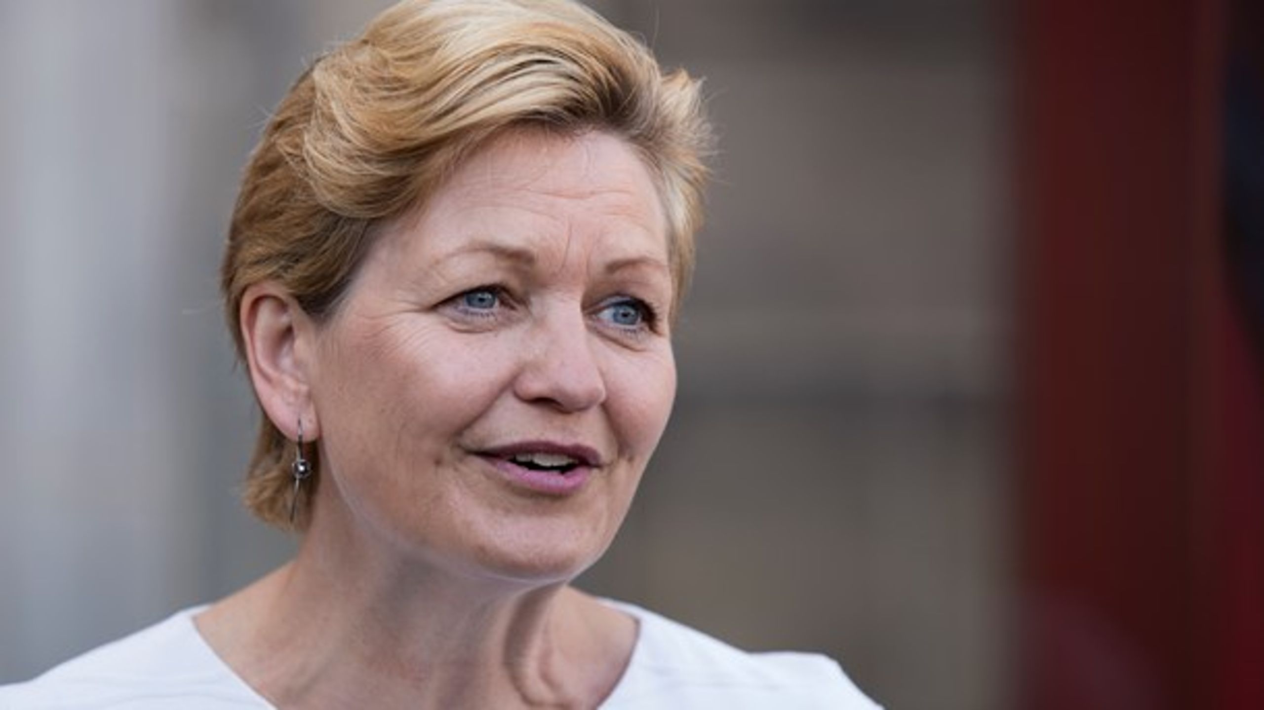 Fiskeriminister Eva Kjer Hansen (V) slipper for at blive fyret som minister to gange i samme valgperiode.&nbsp;