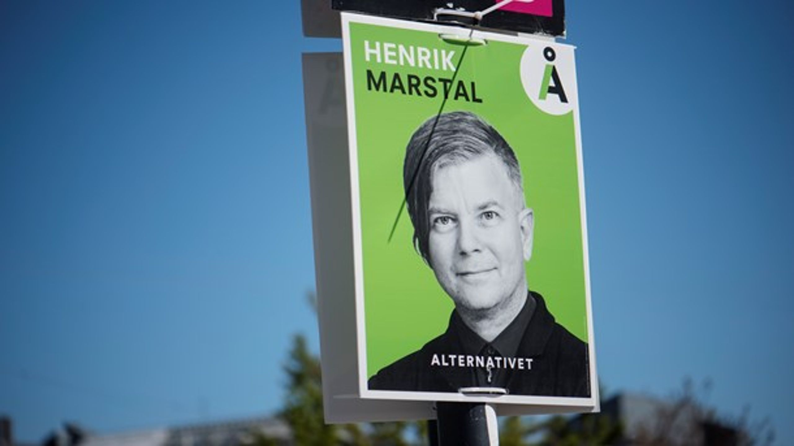 Det er demokratisk fattigt, at så stor en andel af danskere slet ikke har nogen indflydelse på, hvilken politik der bliver ført på deres vegne, skriver Henrik Marstal.