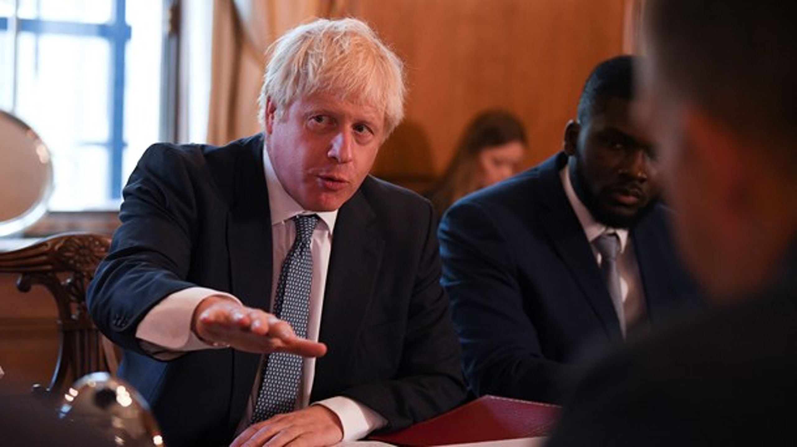 Den britiske premierminister, Boris Johnson, har bedt den britiske dronning om at suspendere parlamentet indtil 14. oktober.