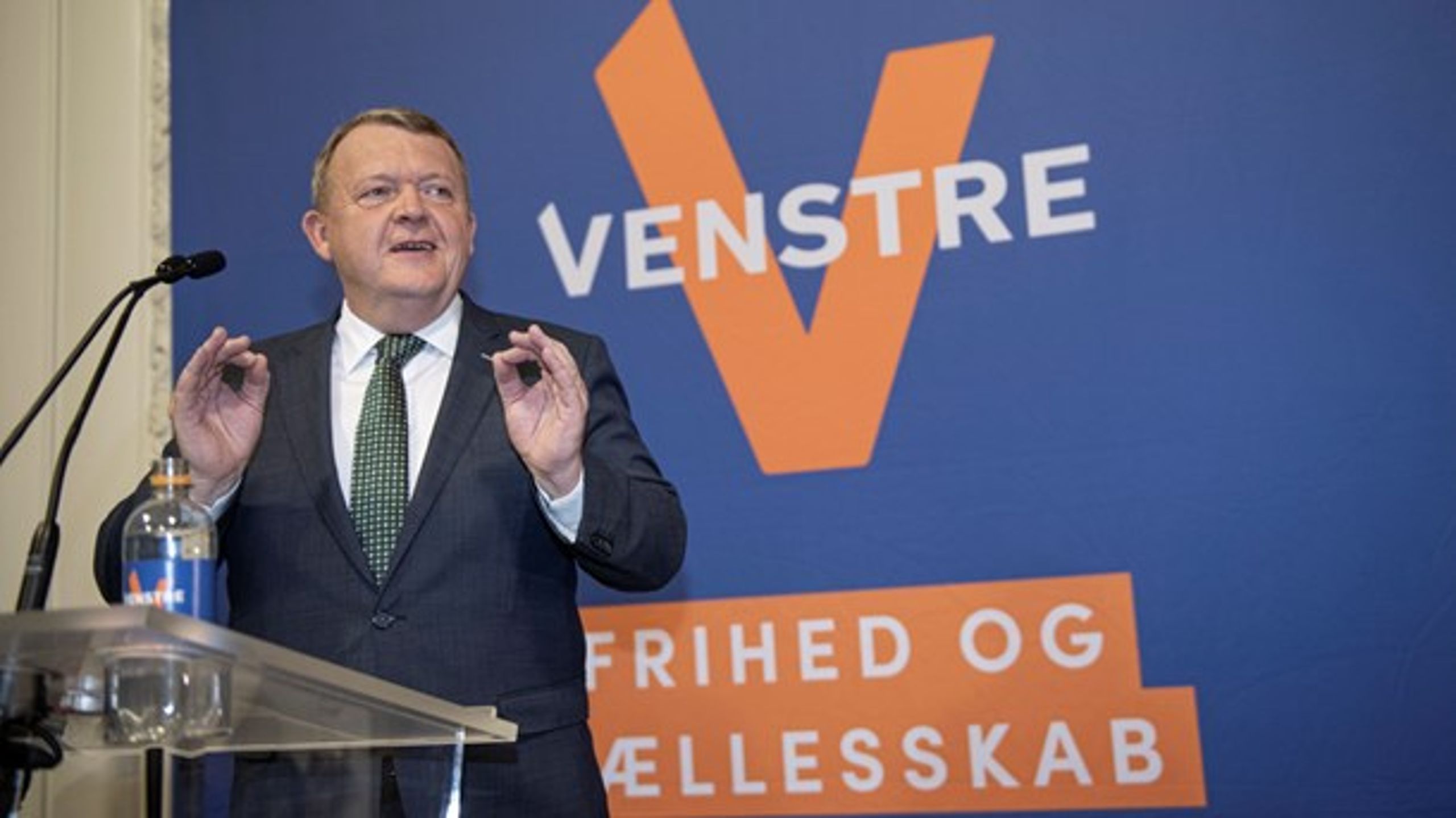 Lars Løkke Rasmussen (V) og Kristian Jensen (V) har begge meddelt, at de trækker sig som henholdsvis formand og næstformand i partiet Venstre.