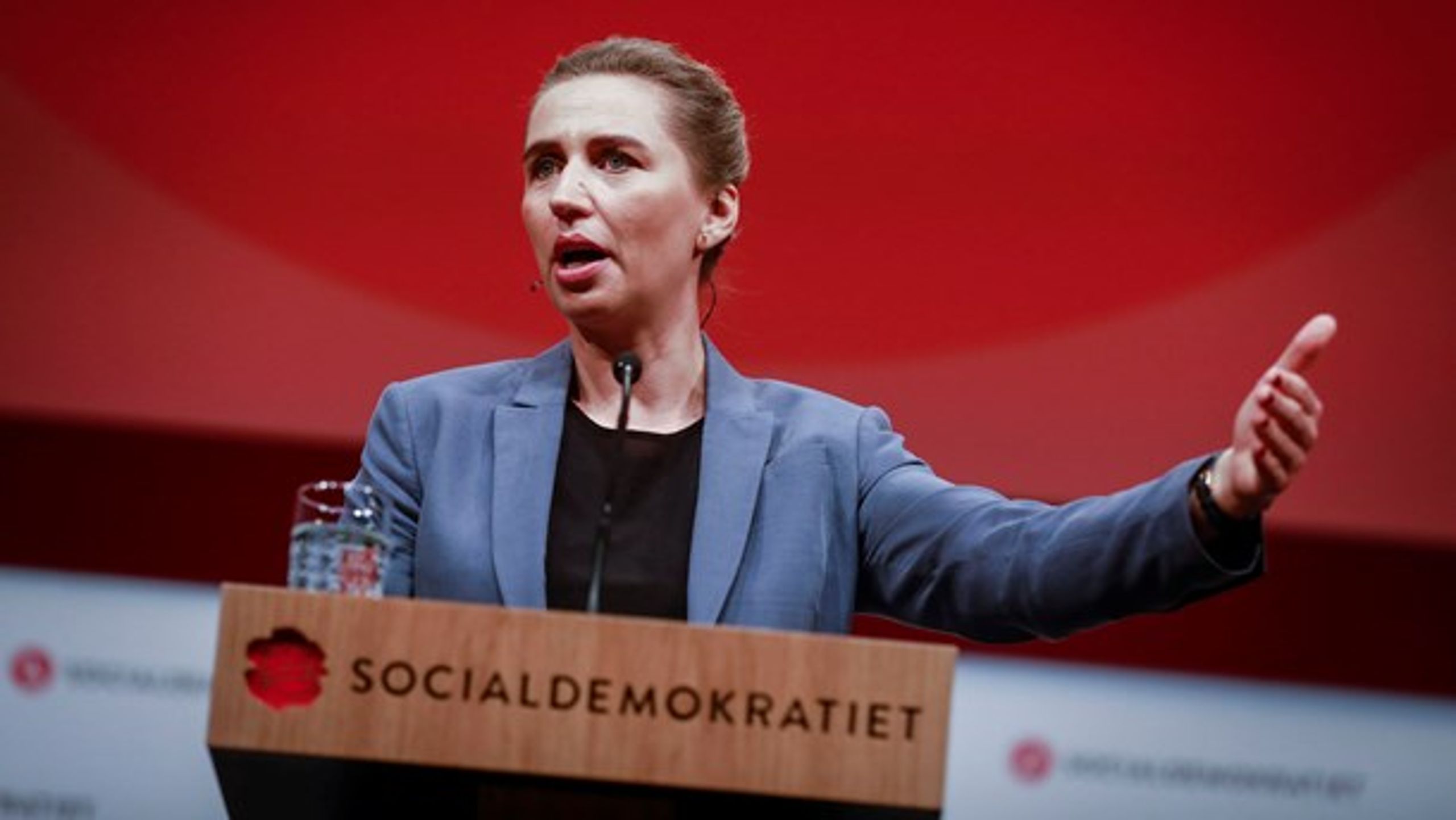 Mette Frederiksen cruisede sig stilsikkert gennem sin første socialdemokratiske kongres som statsminister. Men forude venter udfordringerne.