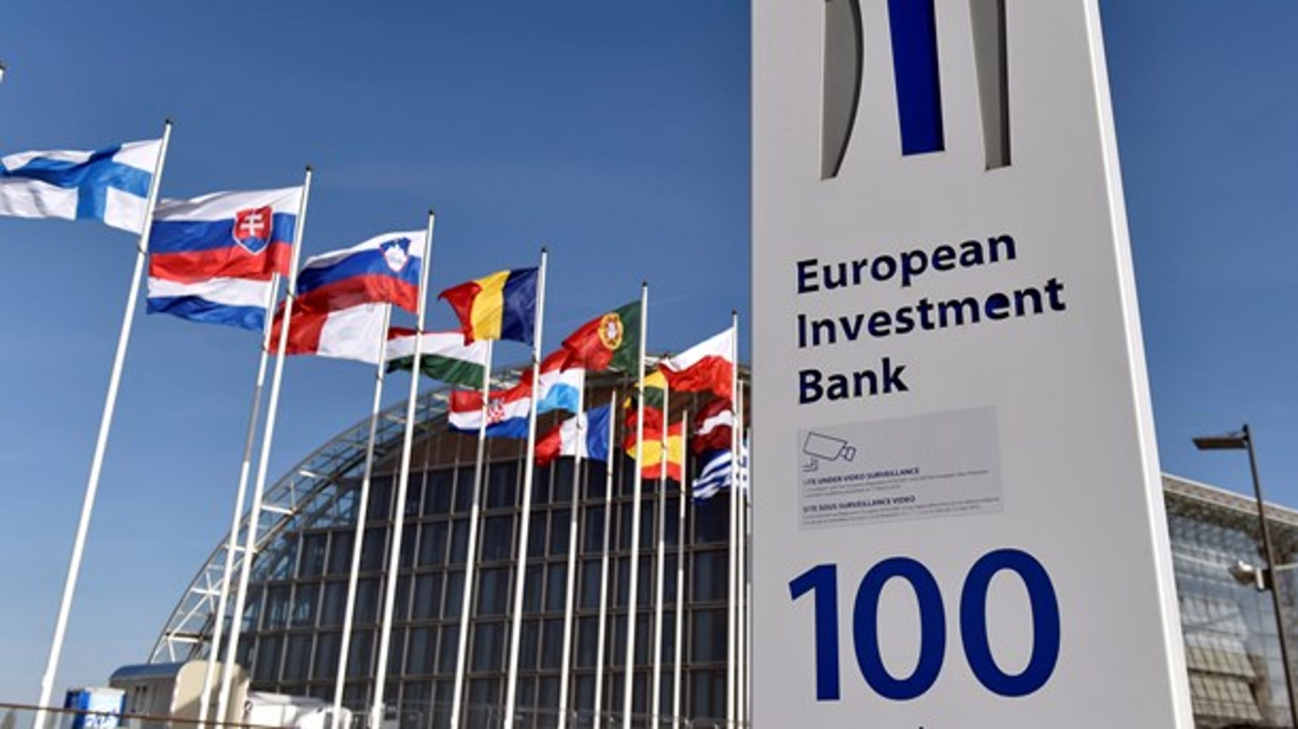 Den Europæiske Investeringsbank udfaser udlån til olie- og gasprojekter med udgangen af 2021. Banken ejes af EU-landene og skal blandt andet afbøde klimaændringerne.