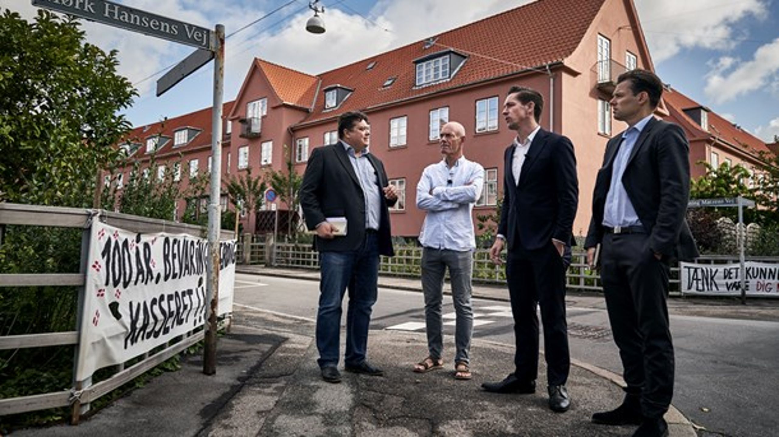 For at undgå investeringer fra Blackstone og huslejestigninger som følge af paragraf 5, stk. 2, sagsøgte Den Sønderjyske By på Frederiksberg udlejeren.