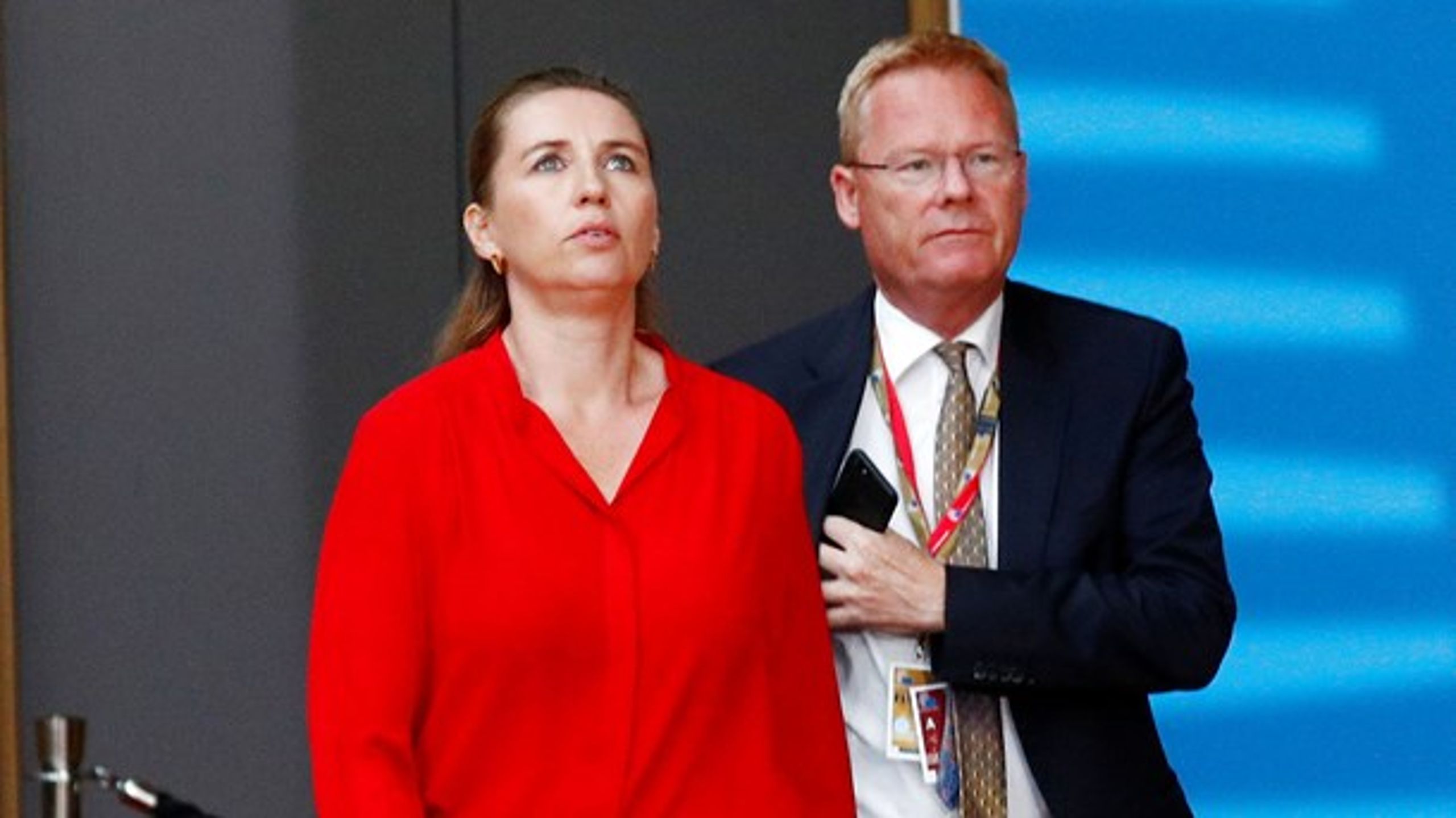 EU-ambassadør Kim Jørgensen sammen med Mette Frederiksen (S), da hun i begyndelsen af juli deltog i sit første EU-topmøde som statsminister.&nbsp;