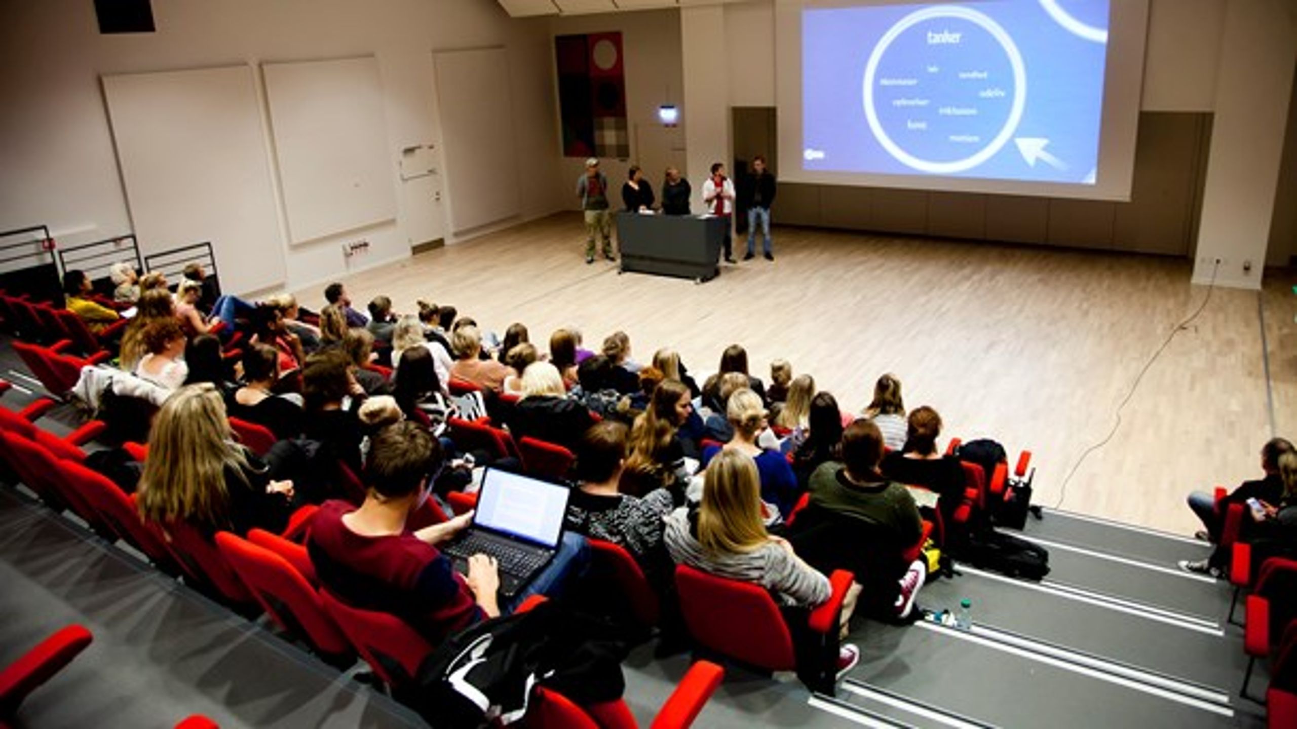 Indfør samtaler og test i forbindelse med kvote 2-optag på de universitetsuddannelser, som har et frafald det første år på over 25 procent, foreslår Lederne. (Foto: Morten Dueholm/Ritzau Scanpix)<br>