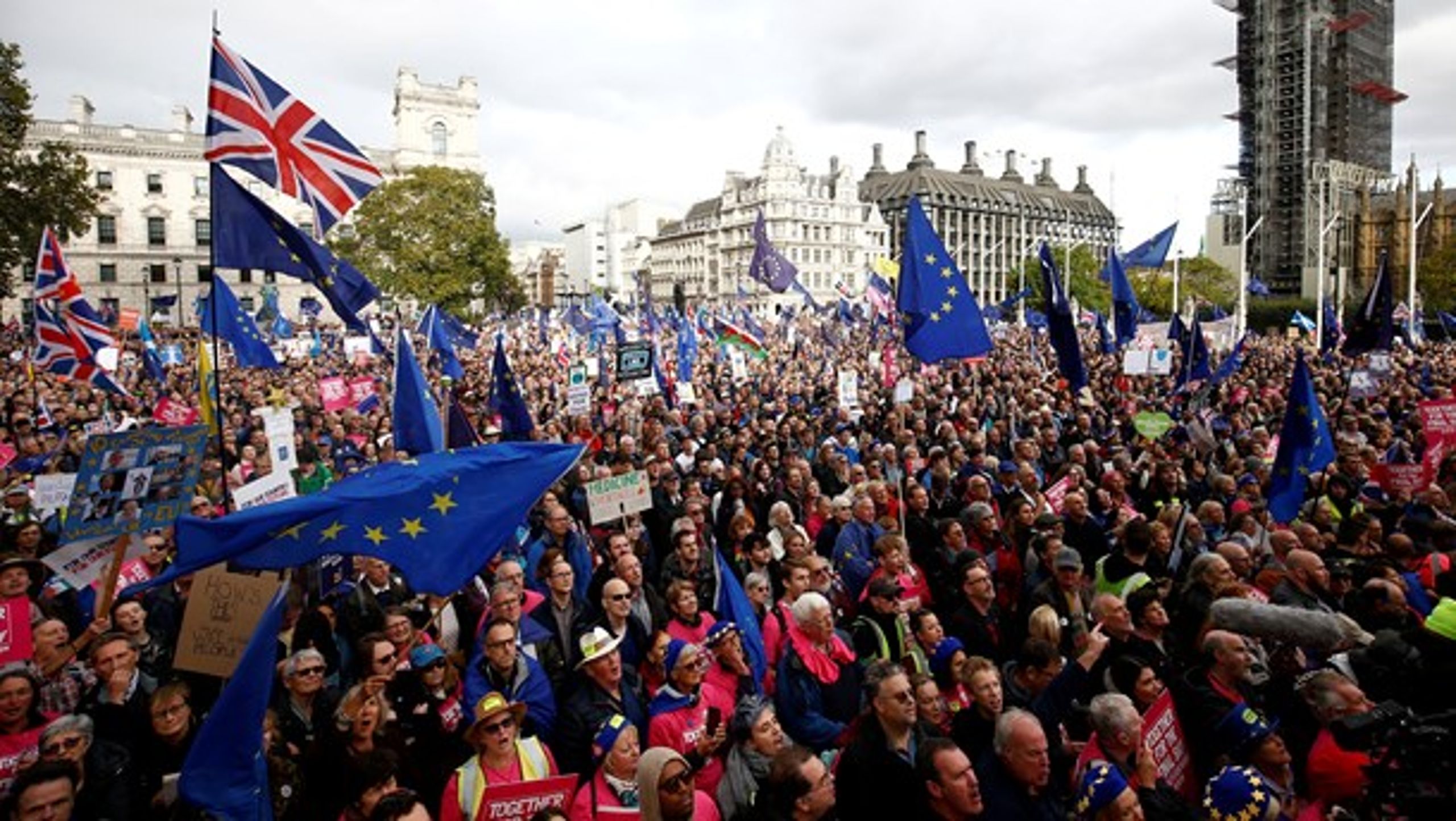 Mere end 3,5 år efter folkeafstemningen i juni 2016 forlader Storbritannien på fredag EU-samarbejdet.