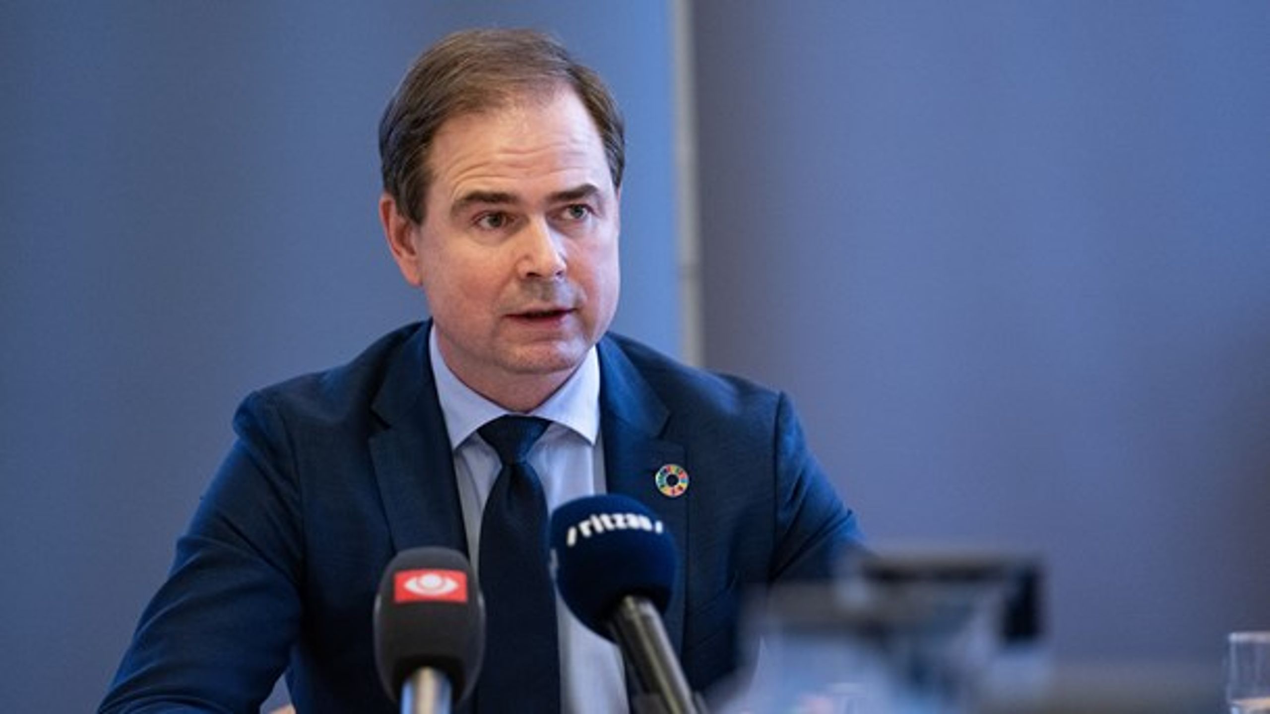 Finansminister Nicolai Wammen (S) foreslog i februar at spare på de EU-fondsmidler, der blandt andet går til danske virksomheder. Det møder nu kritik fra både kommuner og regioner.