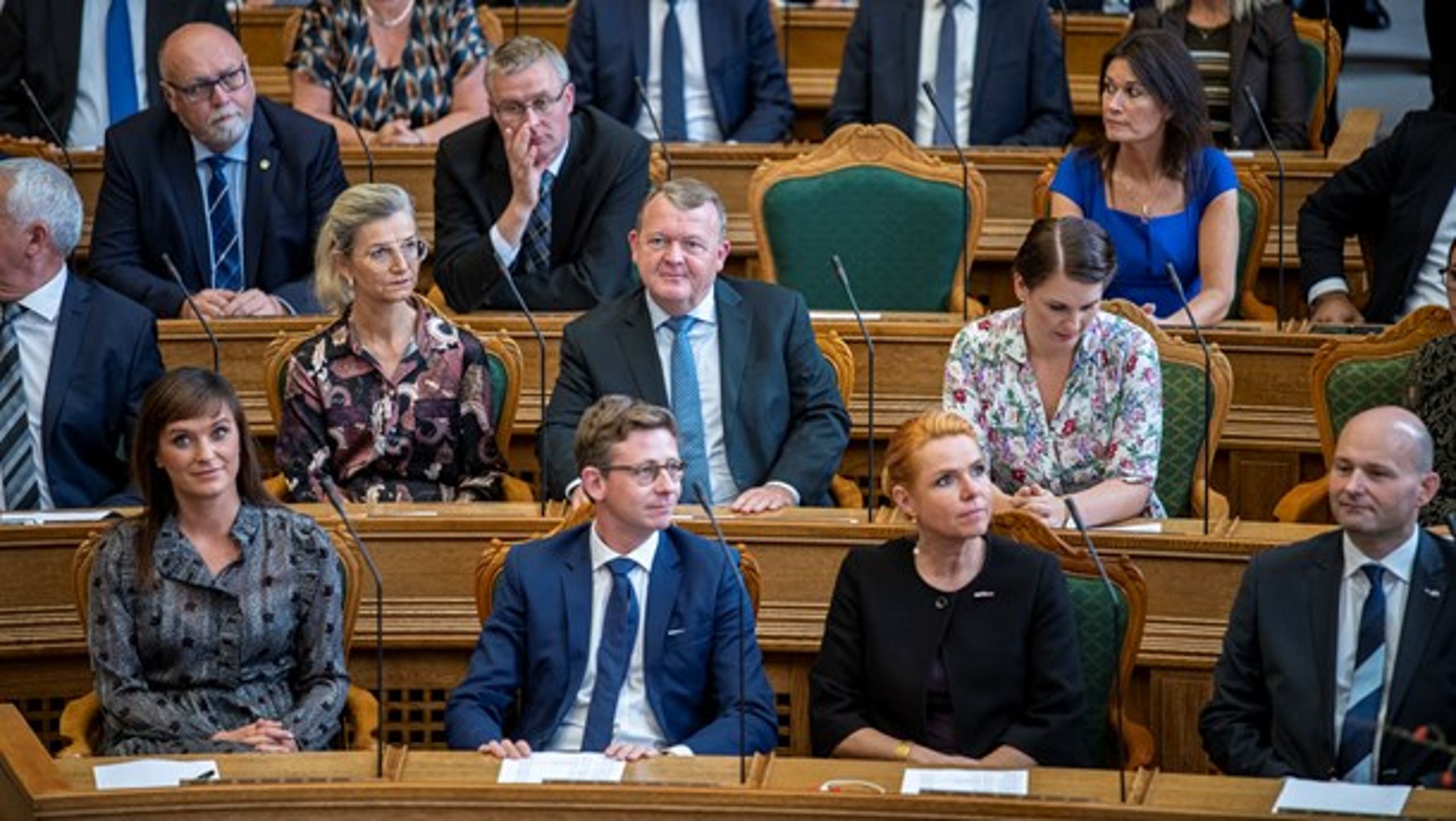 I den næste tid vil folketingssalen være markant mindre fyldt, end det var tilfældet under statsminister Mette Frederiksens (S)&nbsp;åbningstale i oktober.