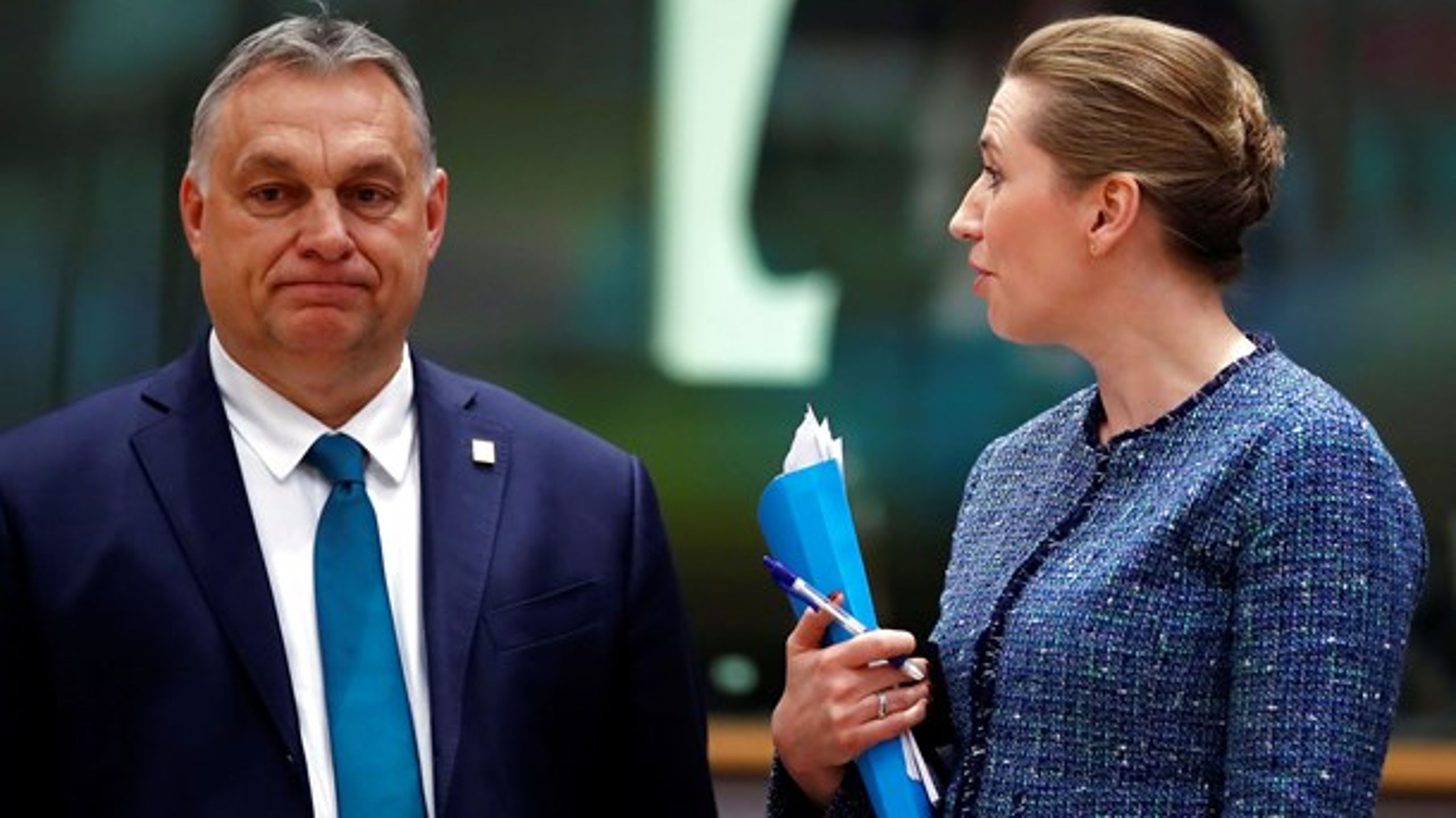 Tiden byder på omfattende frihedsindskrænkninger
og undtagelsespolitik rundtom på det europæiske kontinent. Også i Danmark.&nbsp;Men værst ser det ud i Viktor Orbáns Ungarn, skriver Adam Holm.