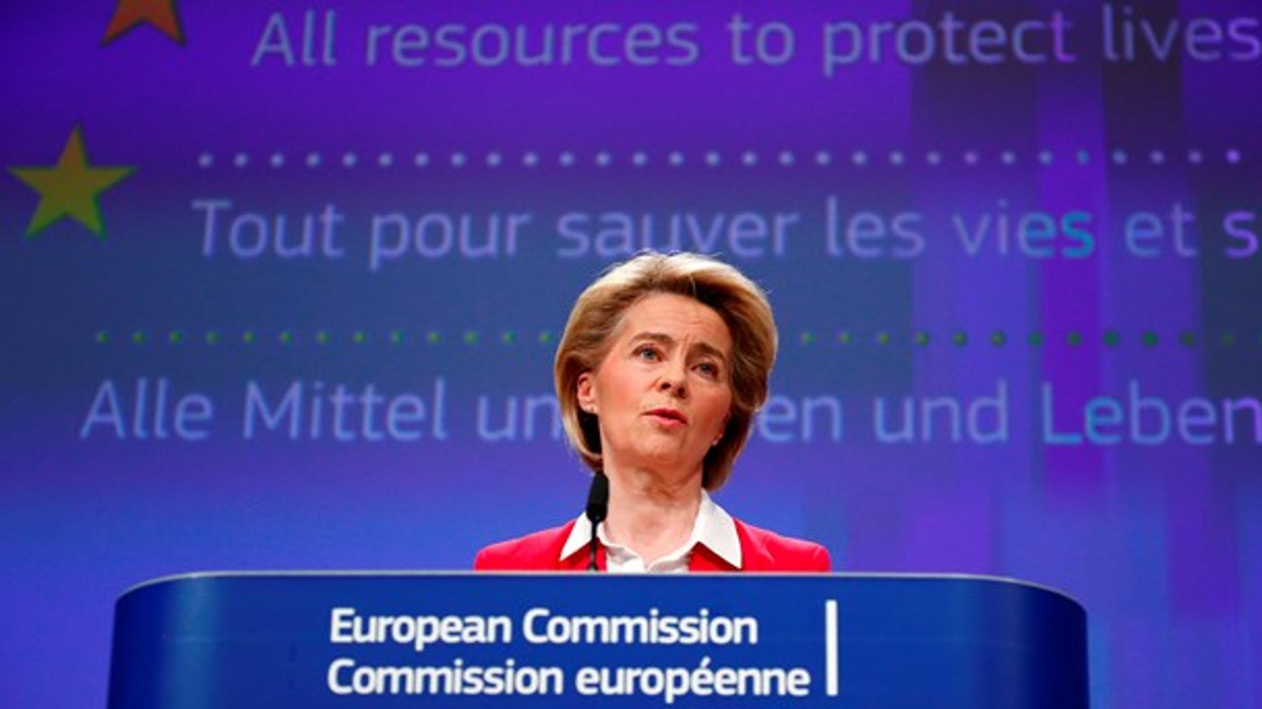 EU-Kommissionen vil mobilisere 100 milliarder euro, som kan lånes ud til medlemslande, der laver hjælpepakker til lønmodtagerne.