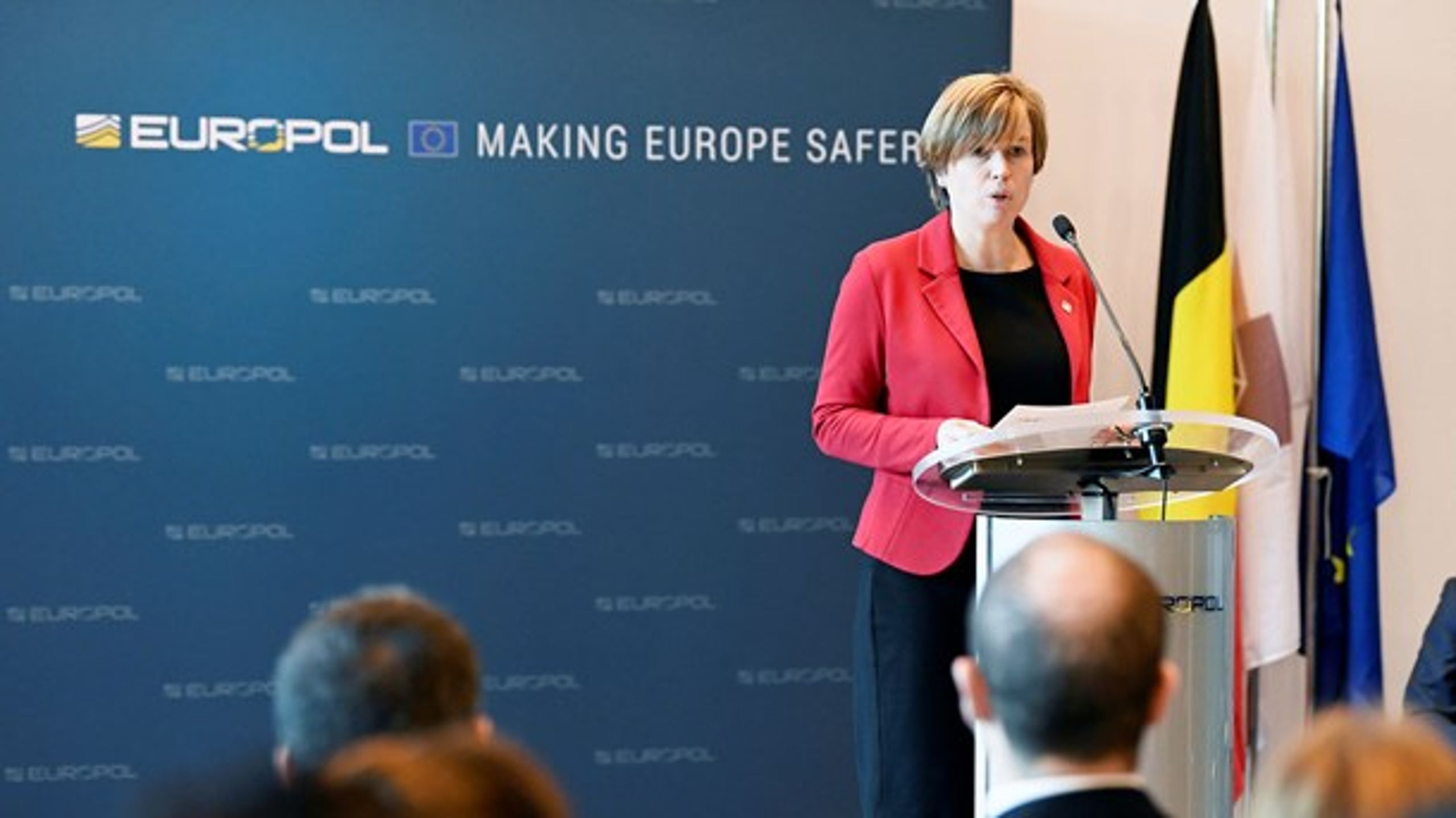 Europol overvåger nøje, hvordan de kriminelle organisationer udnytter sundhedskrisen, fortæller direktøren for det europæiske politisamarbejde, Catherine De Bolle.