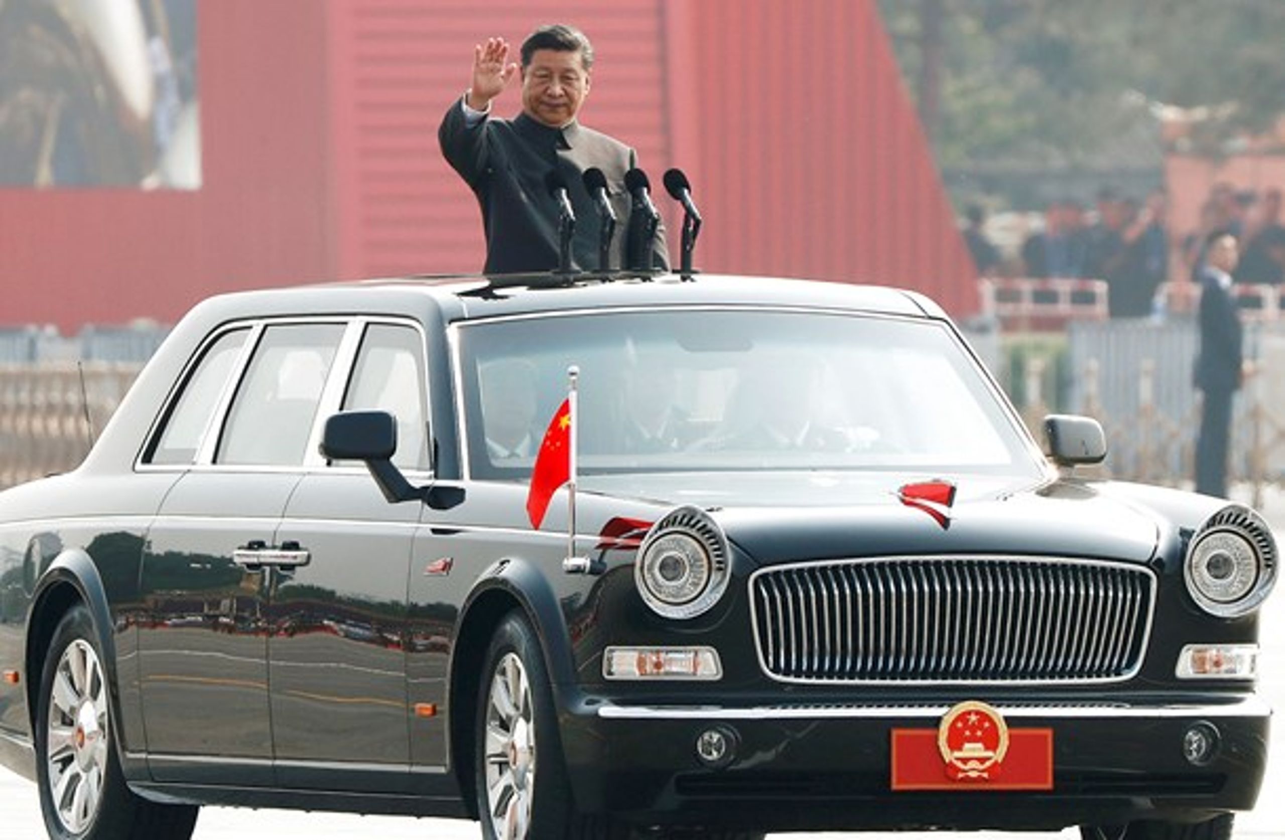Den kinesiske præsident Xi Jinping til militærparade sidste år.