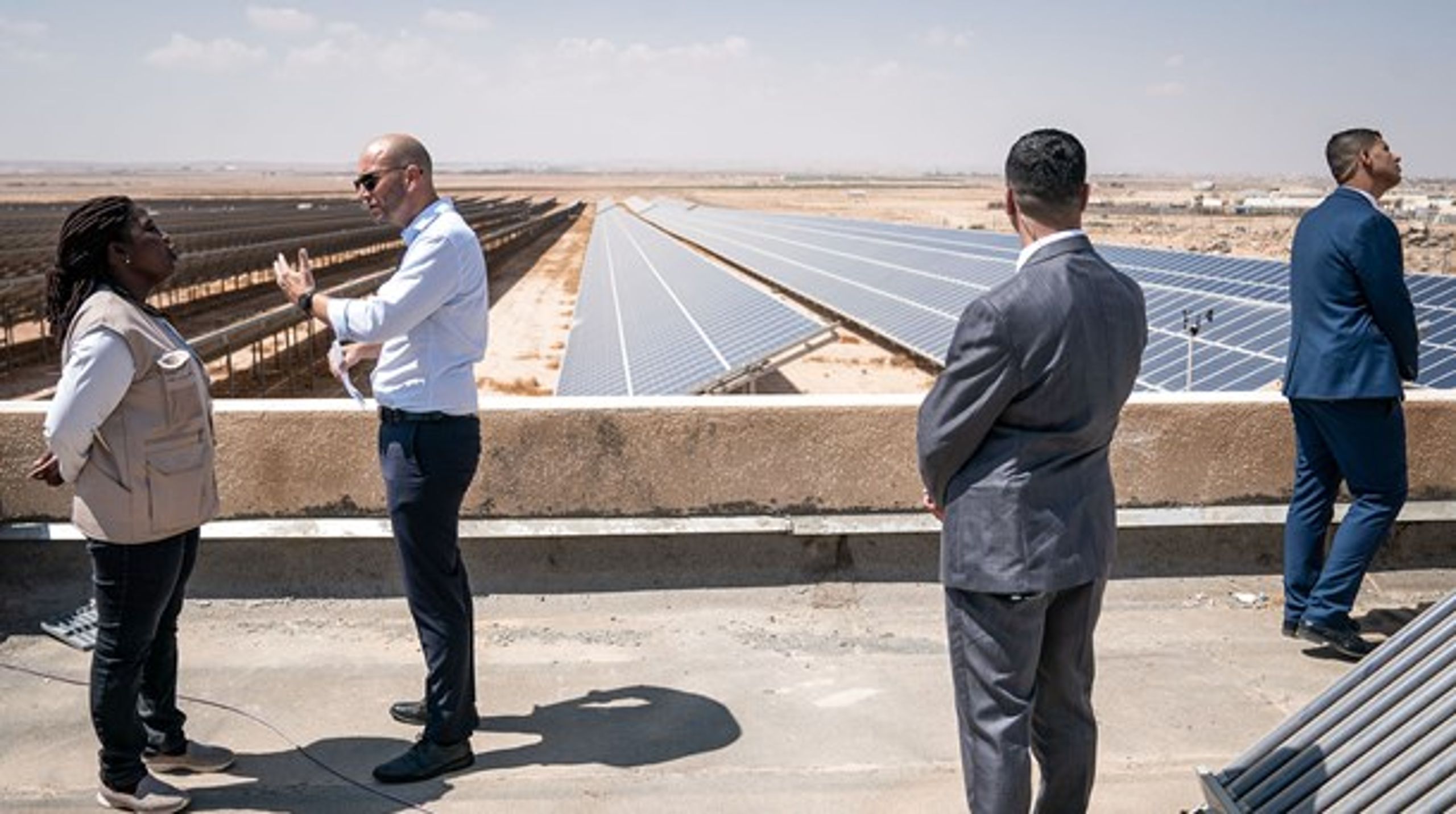 Flygtningekrisen sætter allerede sårbar natur under pres, derfor har man i flygtningelejren Za’atari i Jordan opsat et solcelleanlæg, som producerer al elektricitet, skriver Henrik M. Nordentoft.&nbsp;