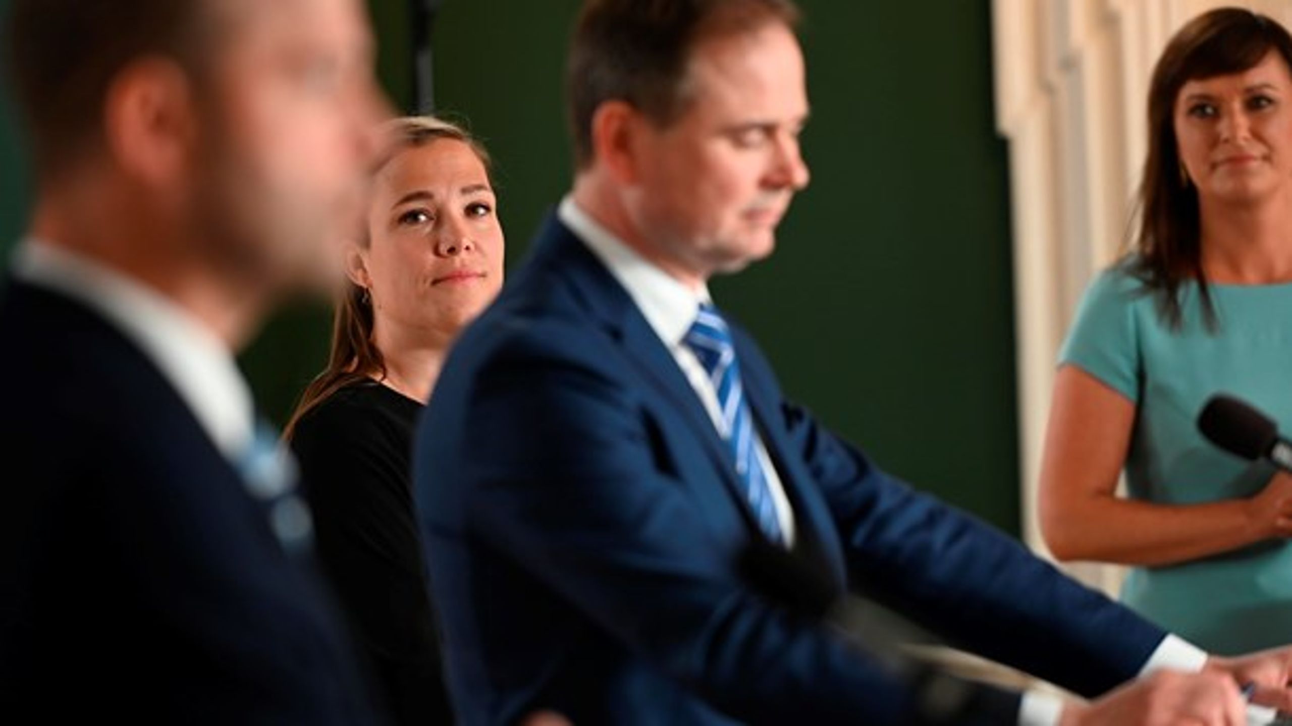 Finansminister Nicolai Wammen (S) og Venstres Sophie Løhde fandt sammen trods en dyb tillidskrise under forhandlingerne.