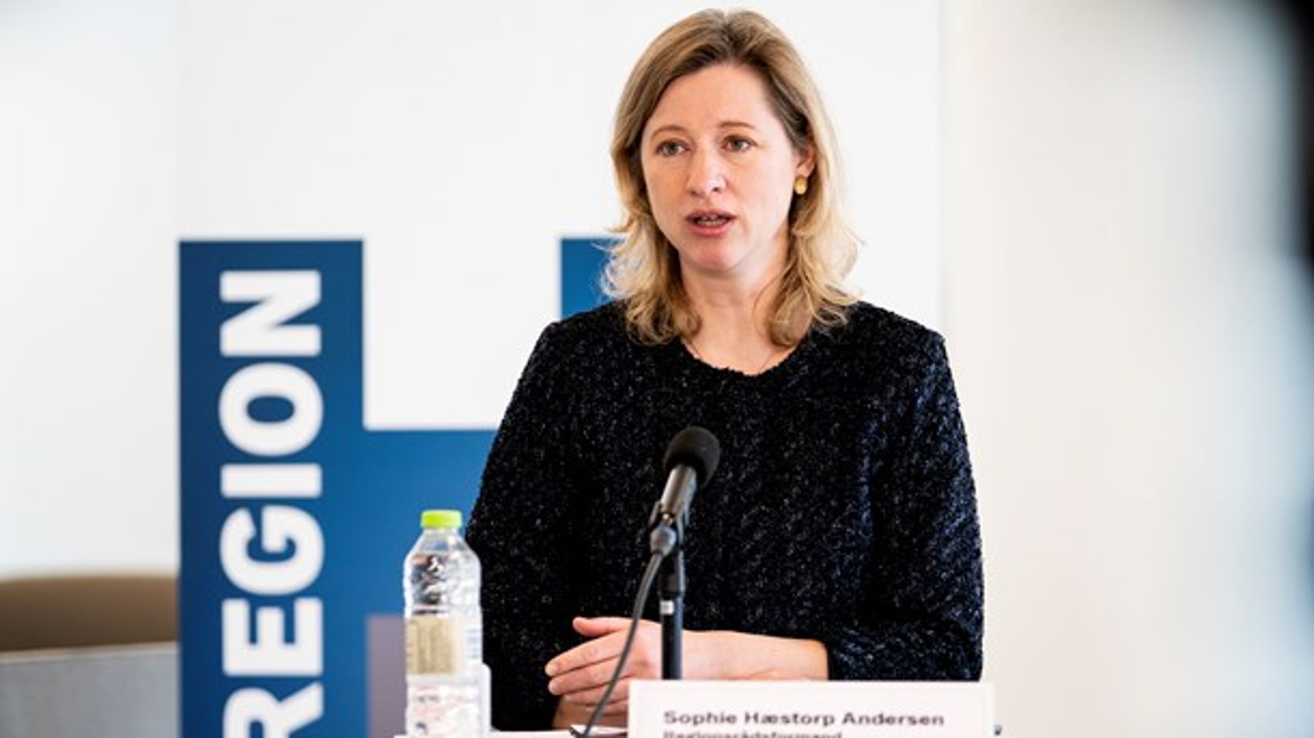 Regionsrådsformand for Region Hovedstaden, Sophie Hæstorp (S), er ikke helt tilfreds med S-regeringens nye grænsepolitik.