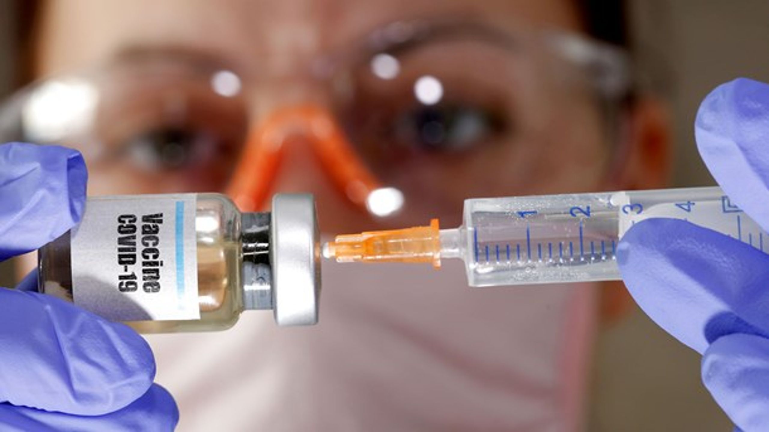 Regeringer og medicinalvirksomheder kappes&nbsp;om at finde en vaccine.
