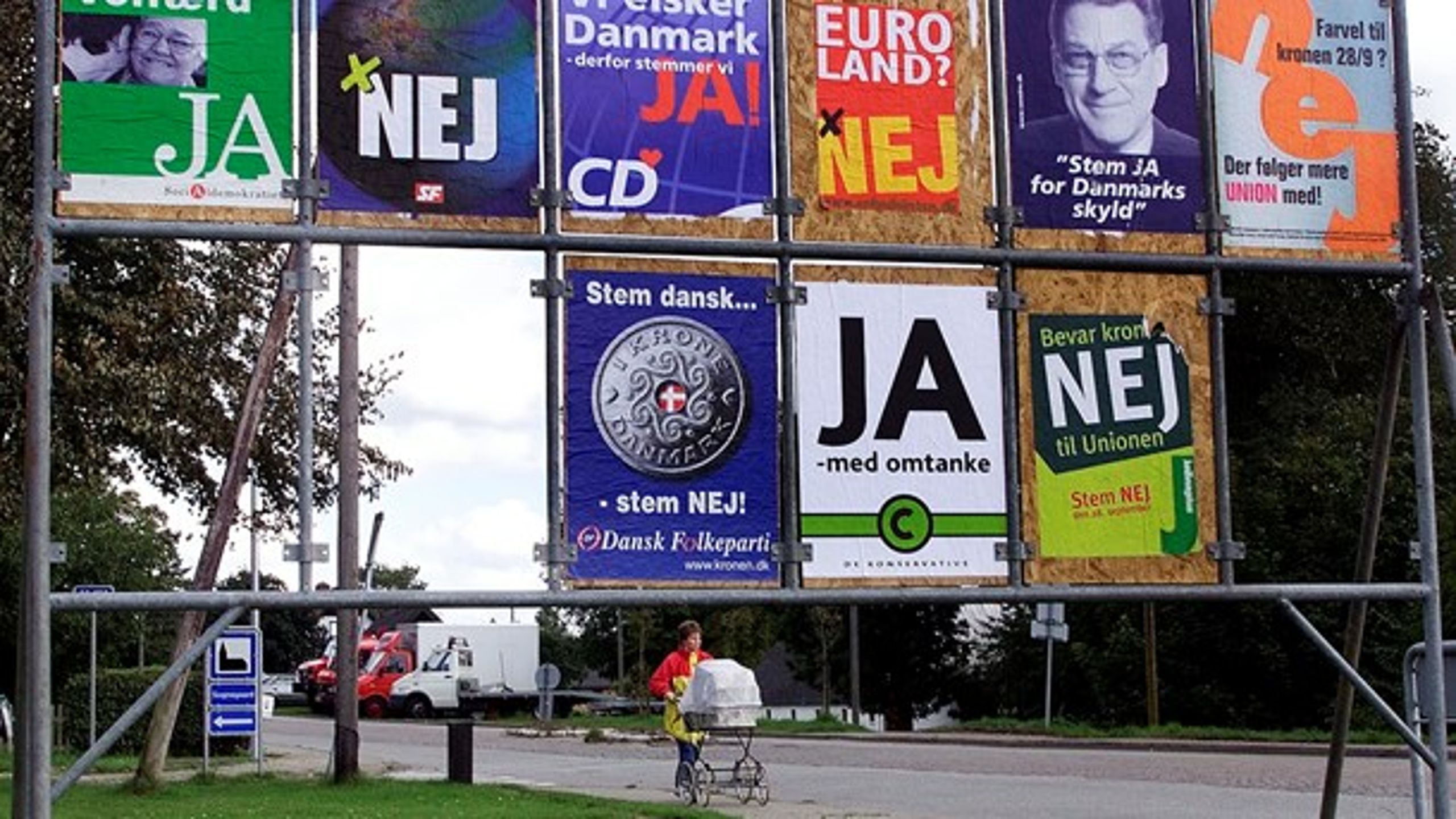 Vælgerne stemte i 2000 om, hvorvidt Danmark skulle tilslutte sig eurovalutaen. Resultatet blev et nej med 53,2 procent af stemmerne.