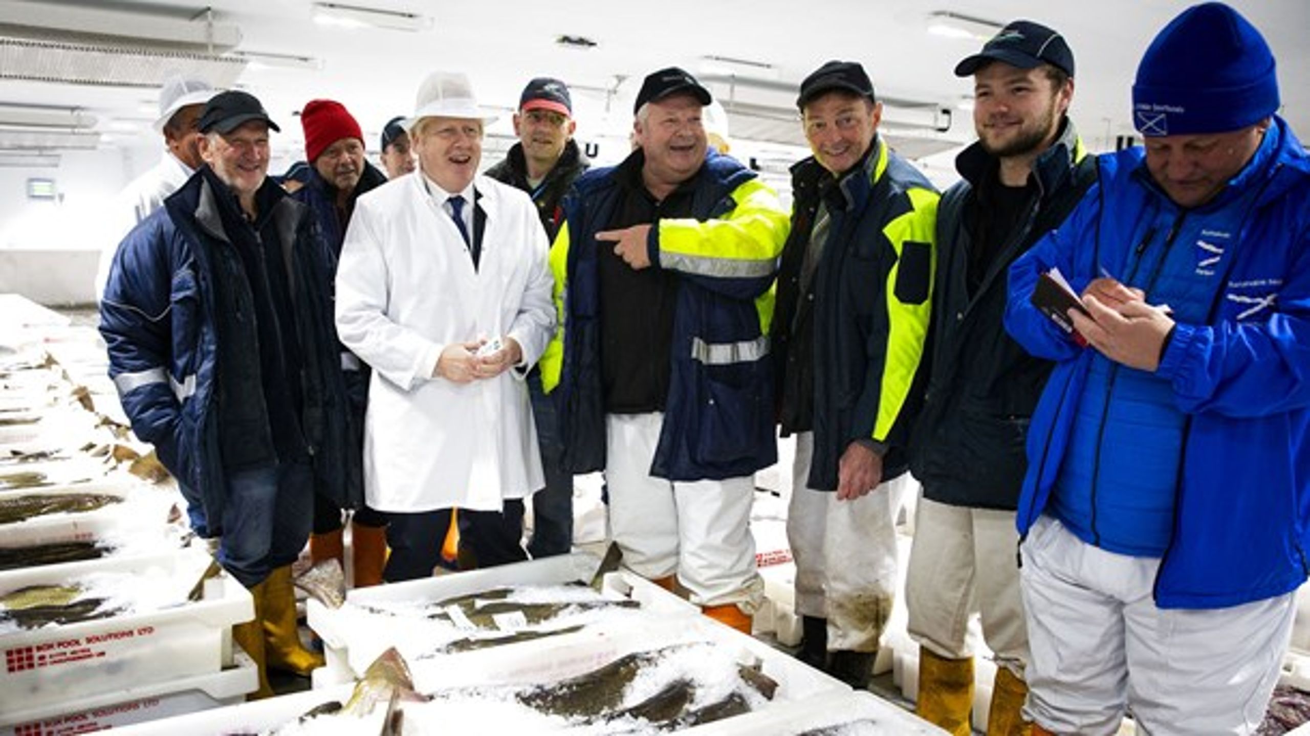 Den britiske premierminister, Boris Johnson, møder fiskere i Aberdeen, som håber på flere fiskerettigheder efter briternes EU-exit.