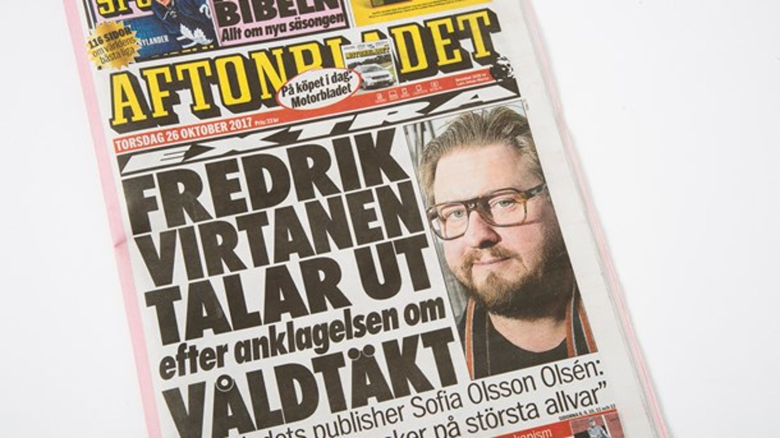 I perioden, hvor #metoo-historierne kører, får den venstreorienterede kulturchef på Aftonbladet Åsa Linderborg sværere og sværere ved at se sig selv i spejlet.