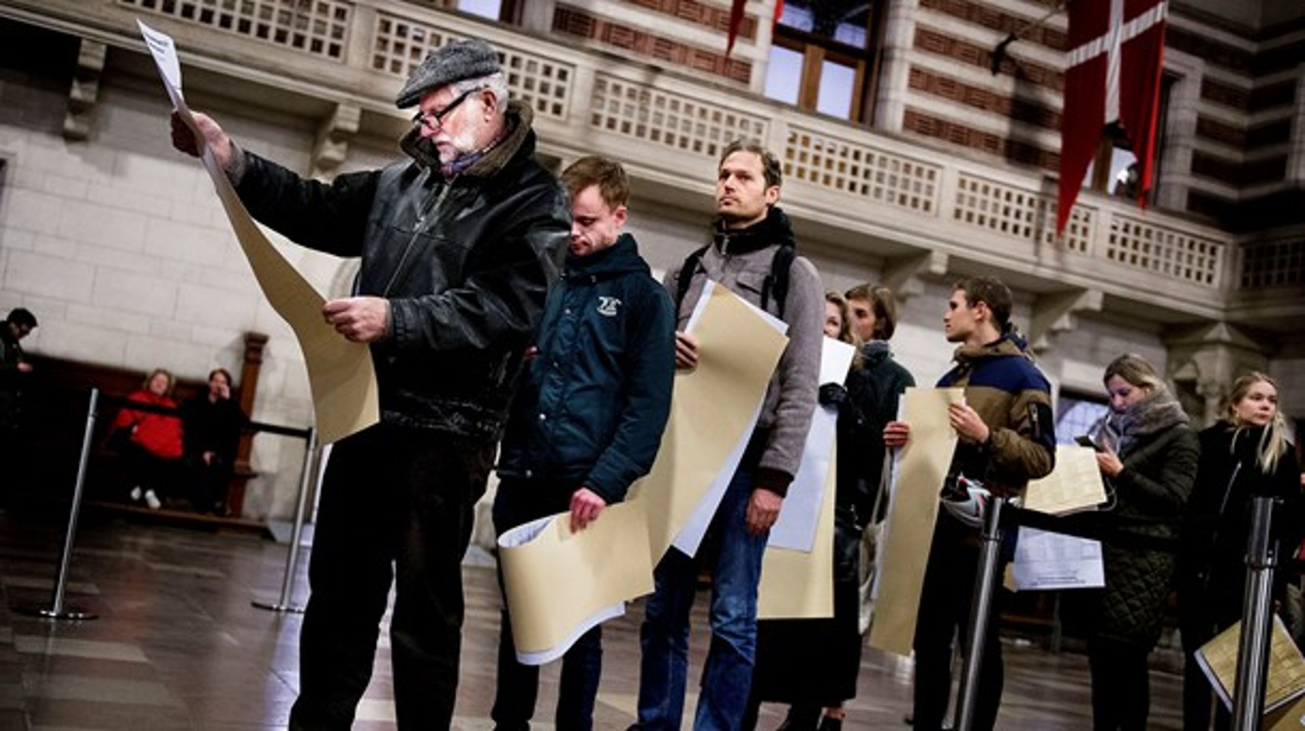 Om et år går danskerne til kommunalvalg. Ny måling tegner til spænding om, hvem der bliver største parti i København.