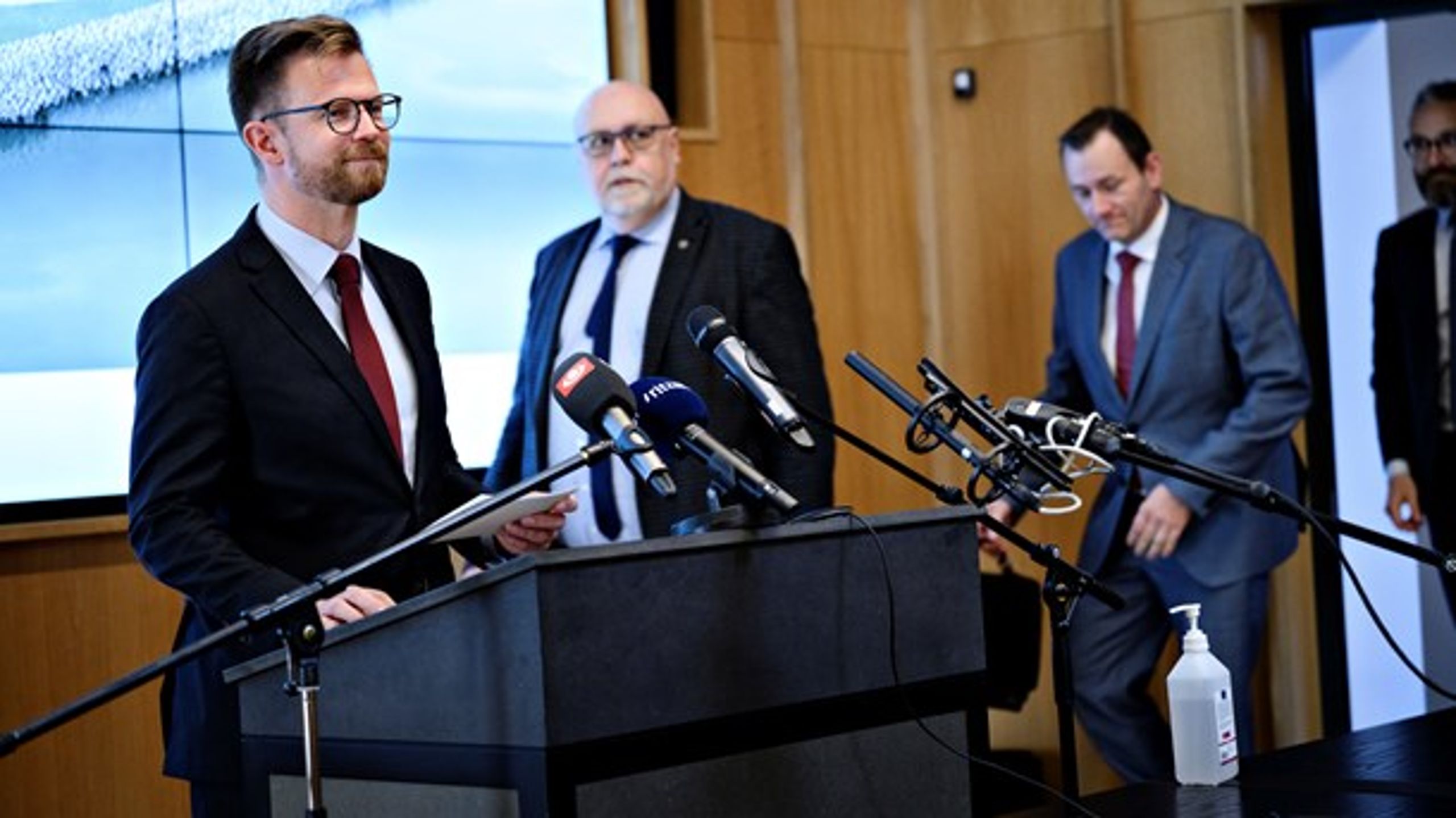 S-regeringen har skrottet infrastrukturplanen, som VLAK-regeringen indgik i 2019 med Dansk Folkeparti.
