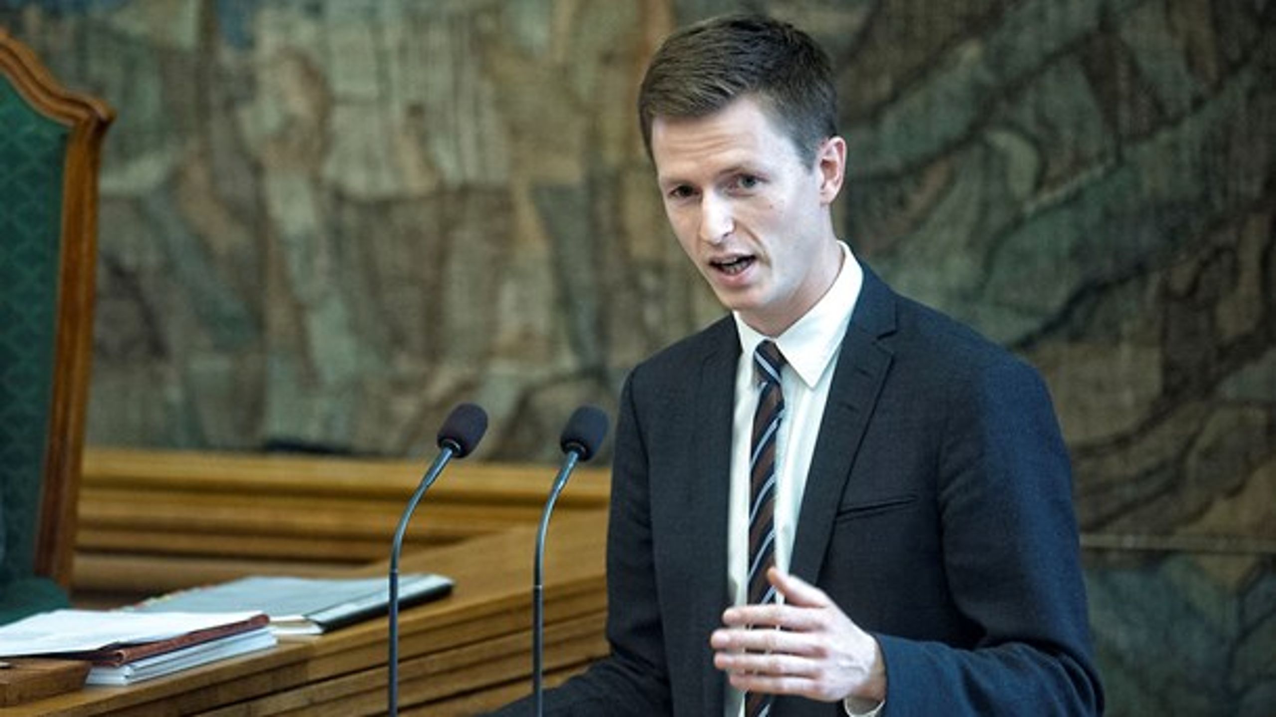Jesper Petersen (S) kan nu tilføje titlen som statsrevisor til sine poster som politisk ordfører og medlem af Nationalbankens bestyrelse og&nbsp;repræsentantskab.