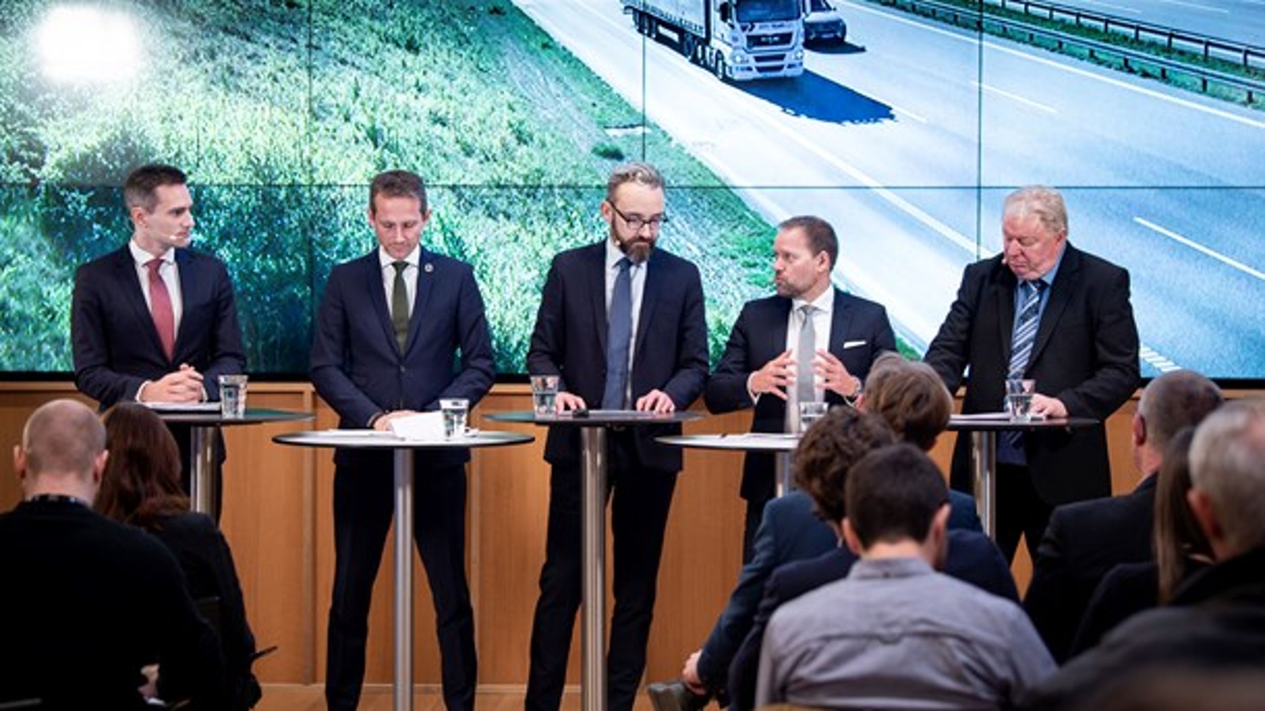 VLAK-regeringens og Dansk Folkepartis infrastrukturaftale fra 2019 satte indholdsmæssigt fingeren ned på de ømme punkter i den trafikale infrastruktur, skriver DTL's direktør.