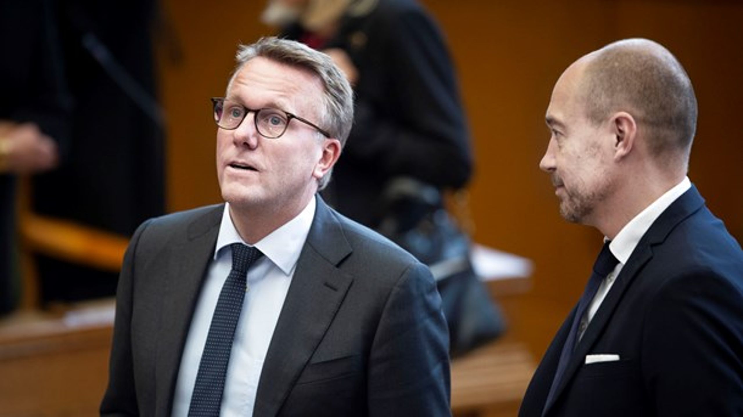 Skatteudvalget har kaldt Morten Bødskov (S) og Magnus Heunicke (S) i samråd om tobaksafgiften.