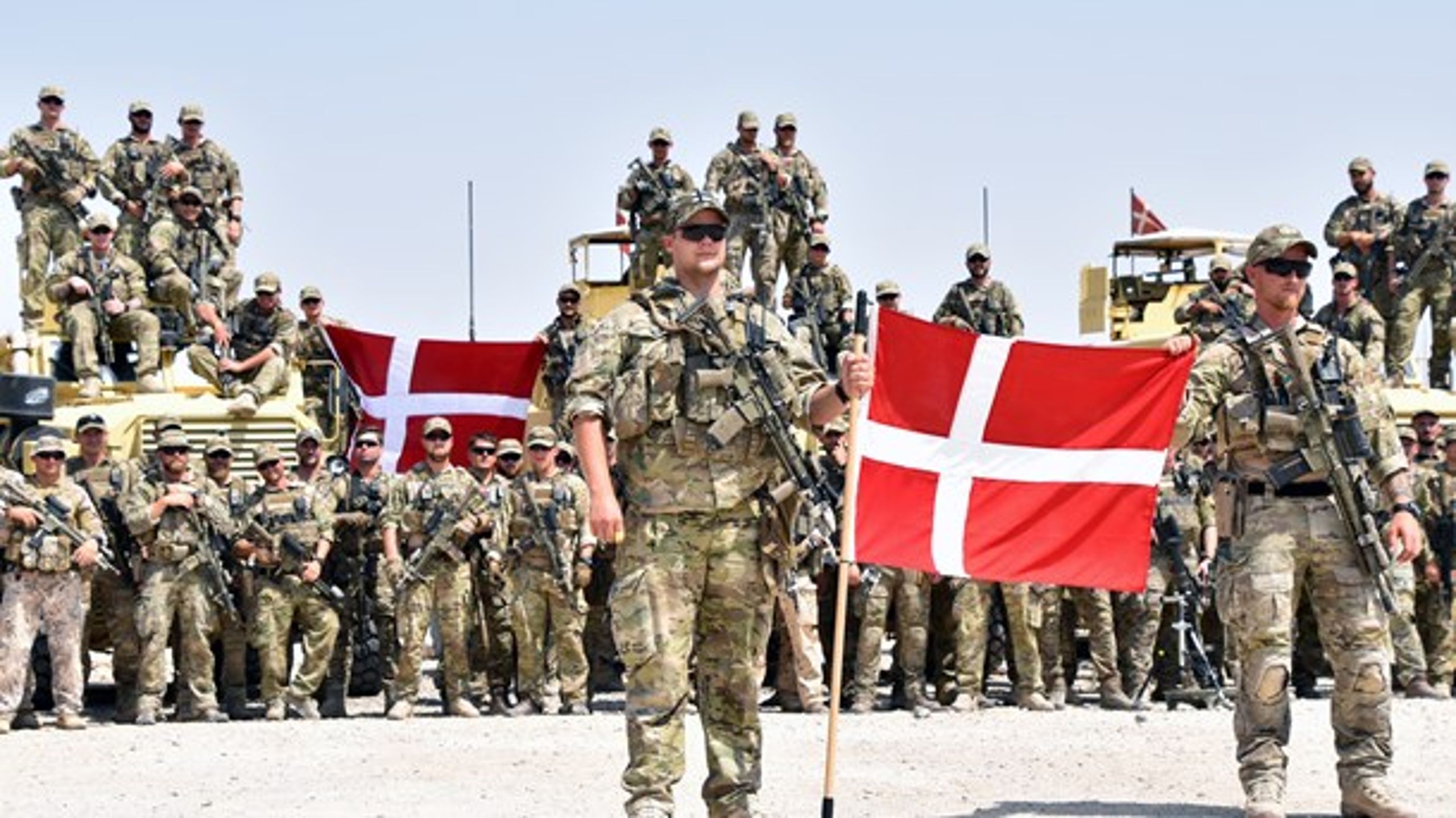Ifølge den danske selvforståelse er vi fortsat et kerneland i Nato, og det er derfor, kritikken gør så ondt, skriver Peter Viggo Jakobsen.