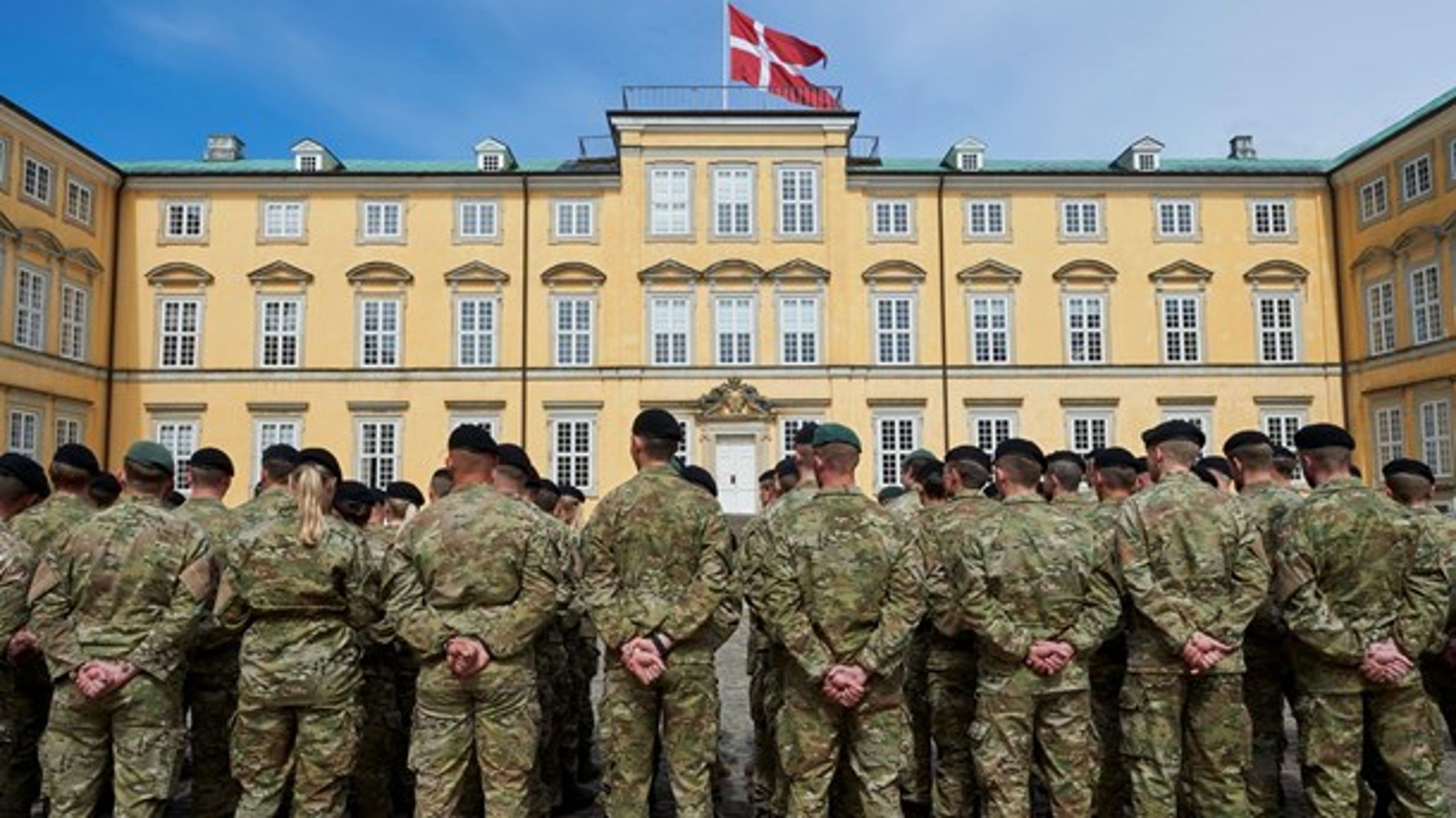 I mere end 150 år har Hærens Officersskole haft til huse på Frederiksberg Slot, der er opført omkring år 1700.